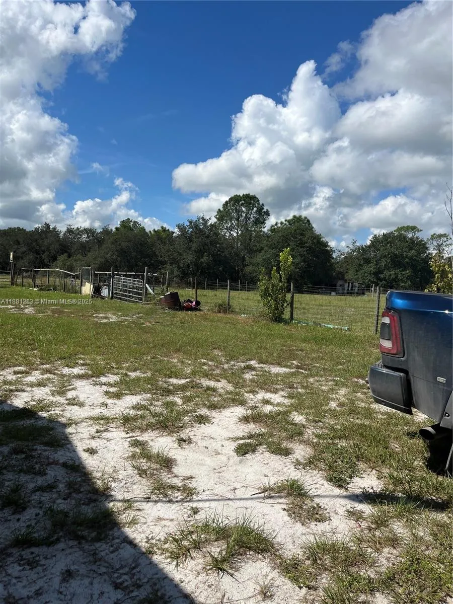 105 Farrer RD, Frostproof FL 33843