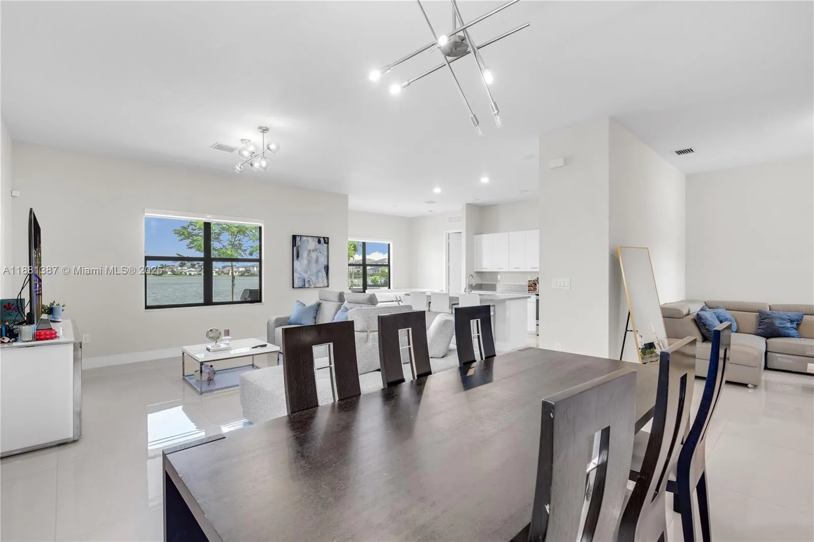 17571 SW 46th St, Miramar FL 33029