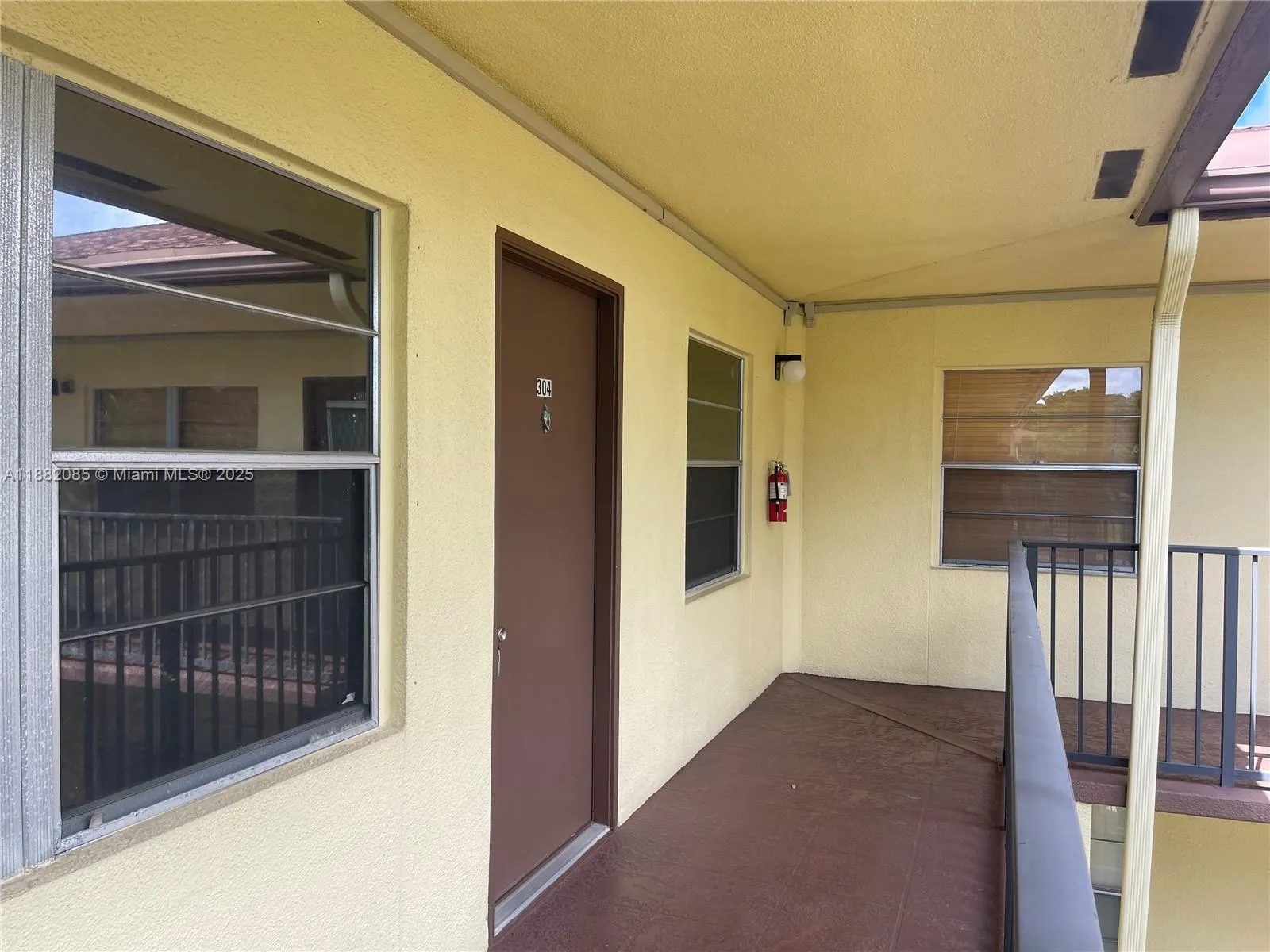 150 SW 134th Way # 304R, Pembroke Pines FL 33027
