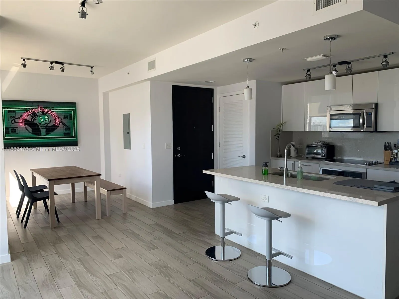 999 SW 1st Ave # 1703, Miami FL 33130