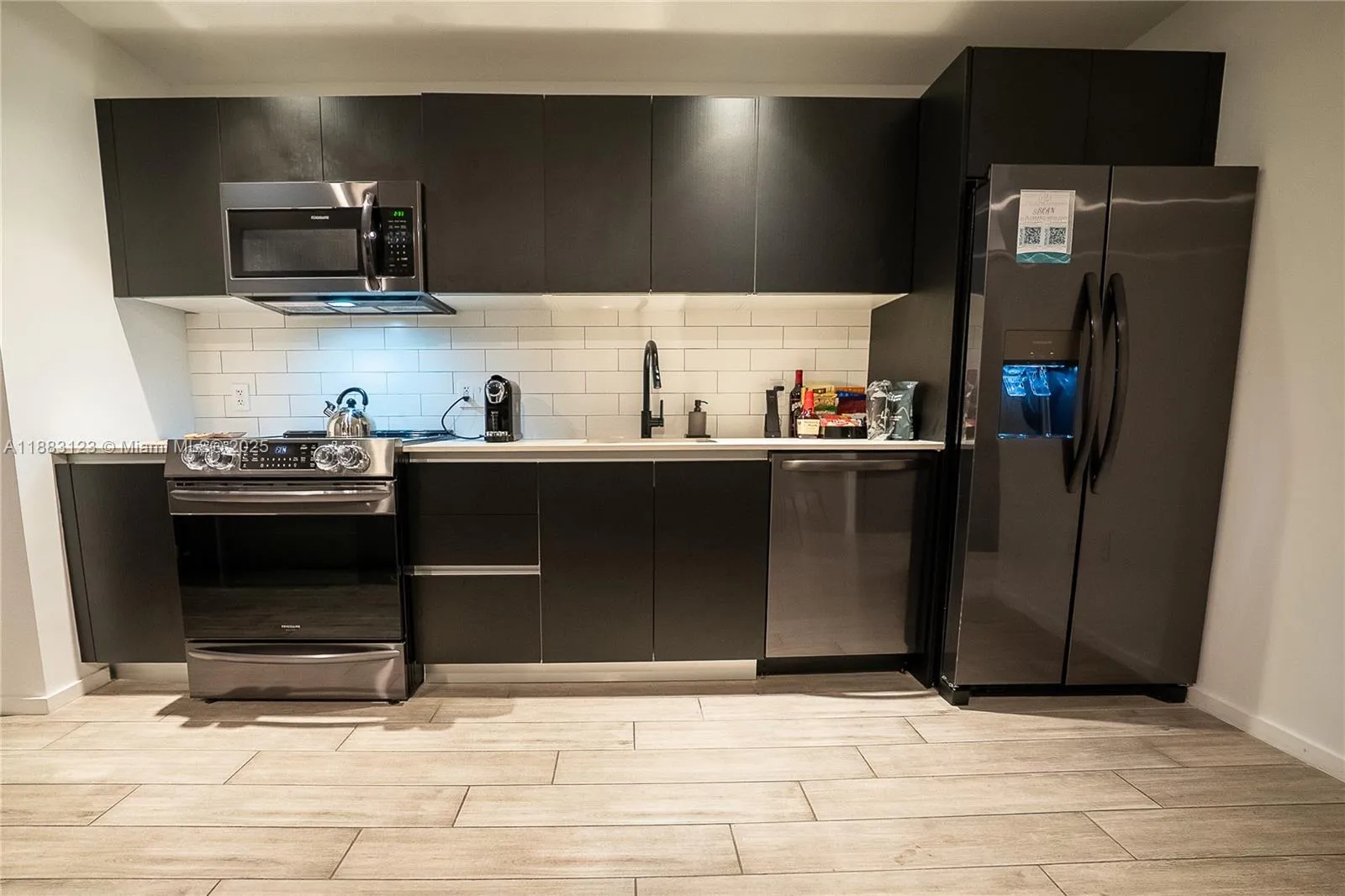 398 NE 5th St # 1615, Miami FL 33132