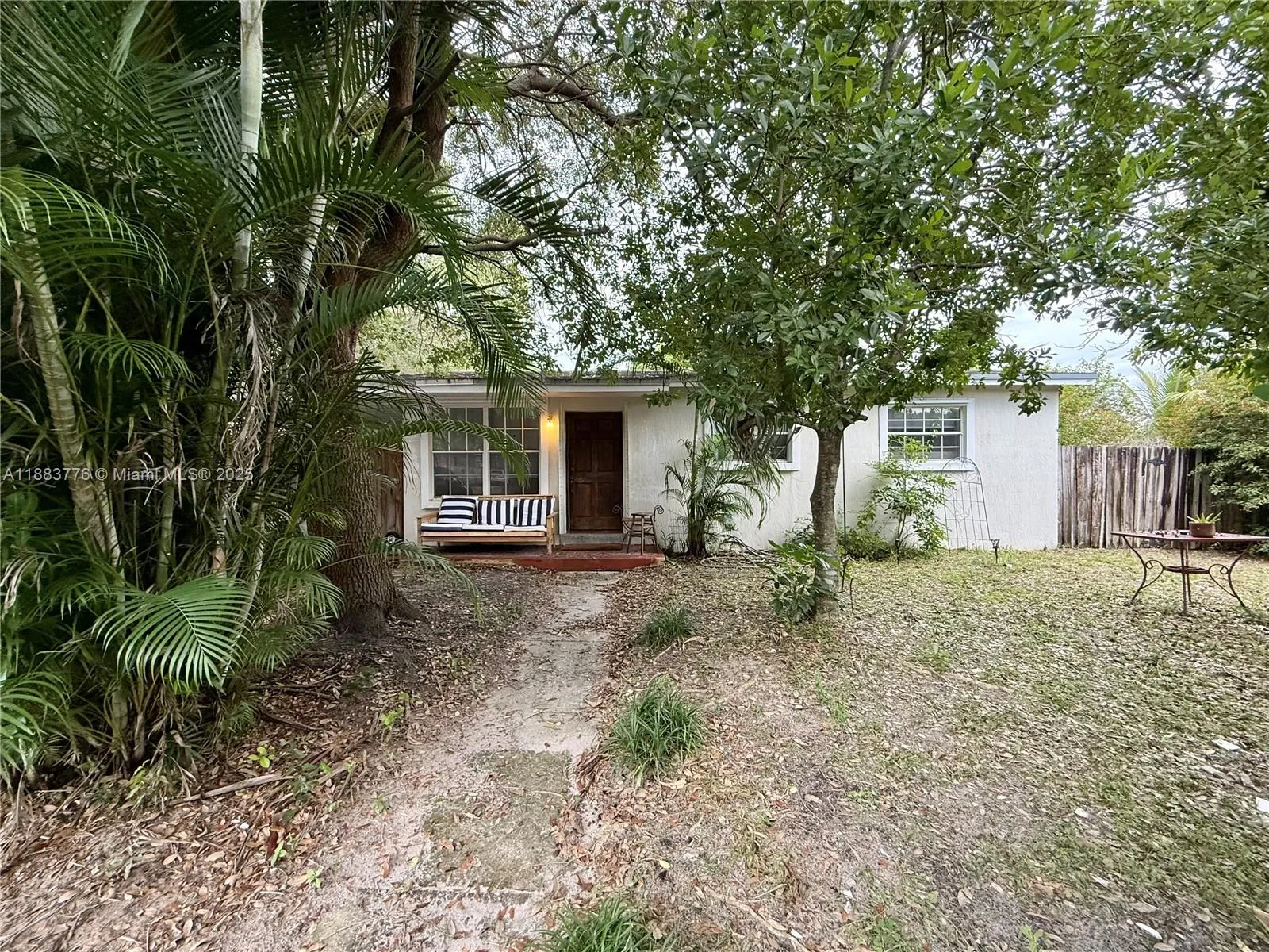 3611 SW 36th St, West Park FL 33023