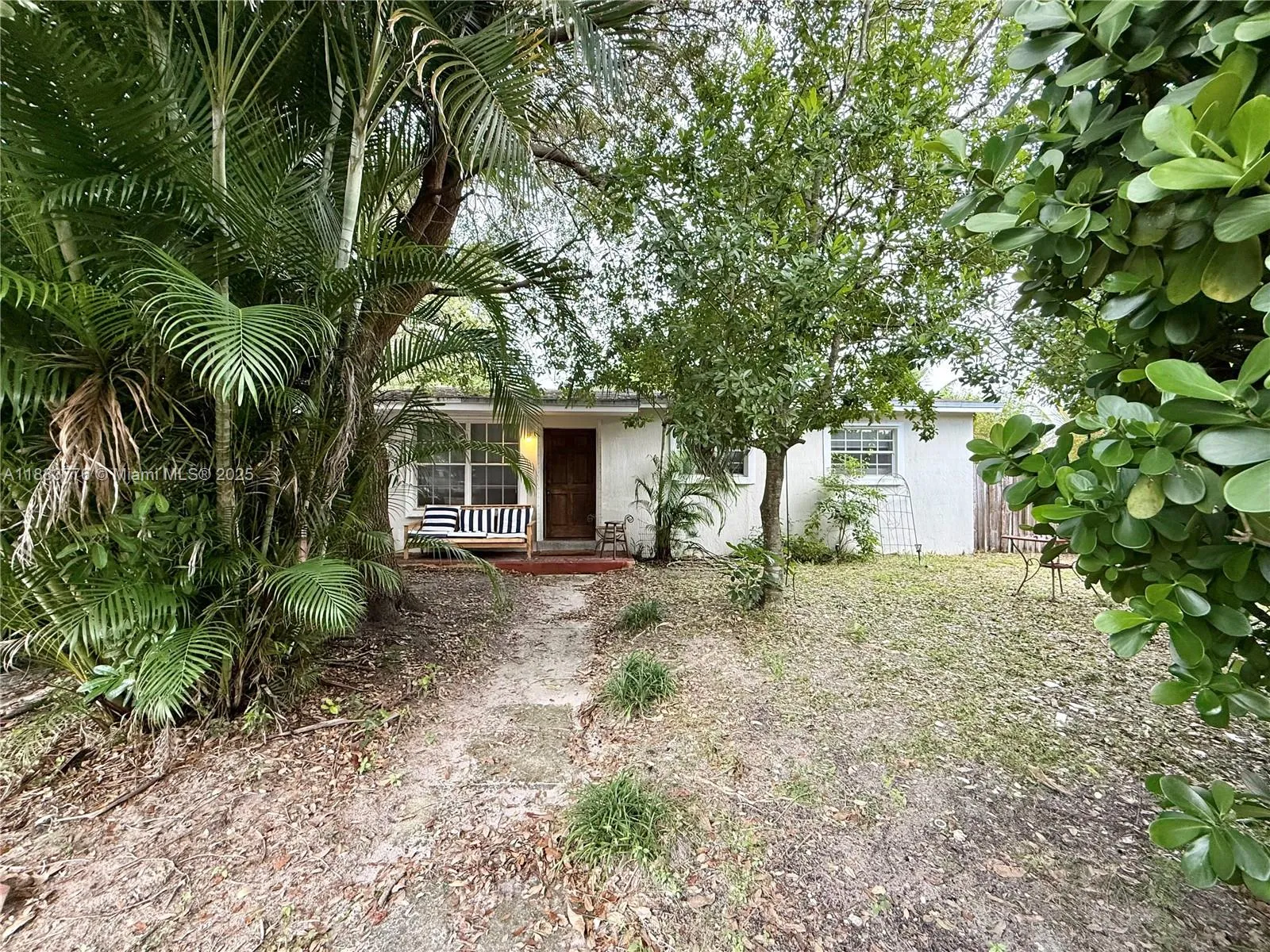 3611 SW 36th St, West Park FL 33023