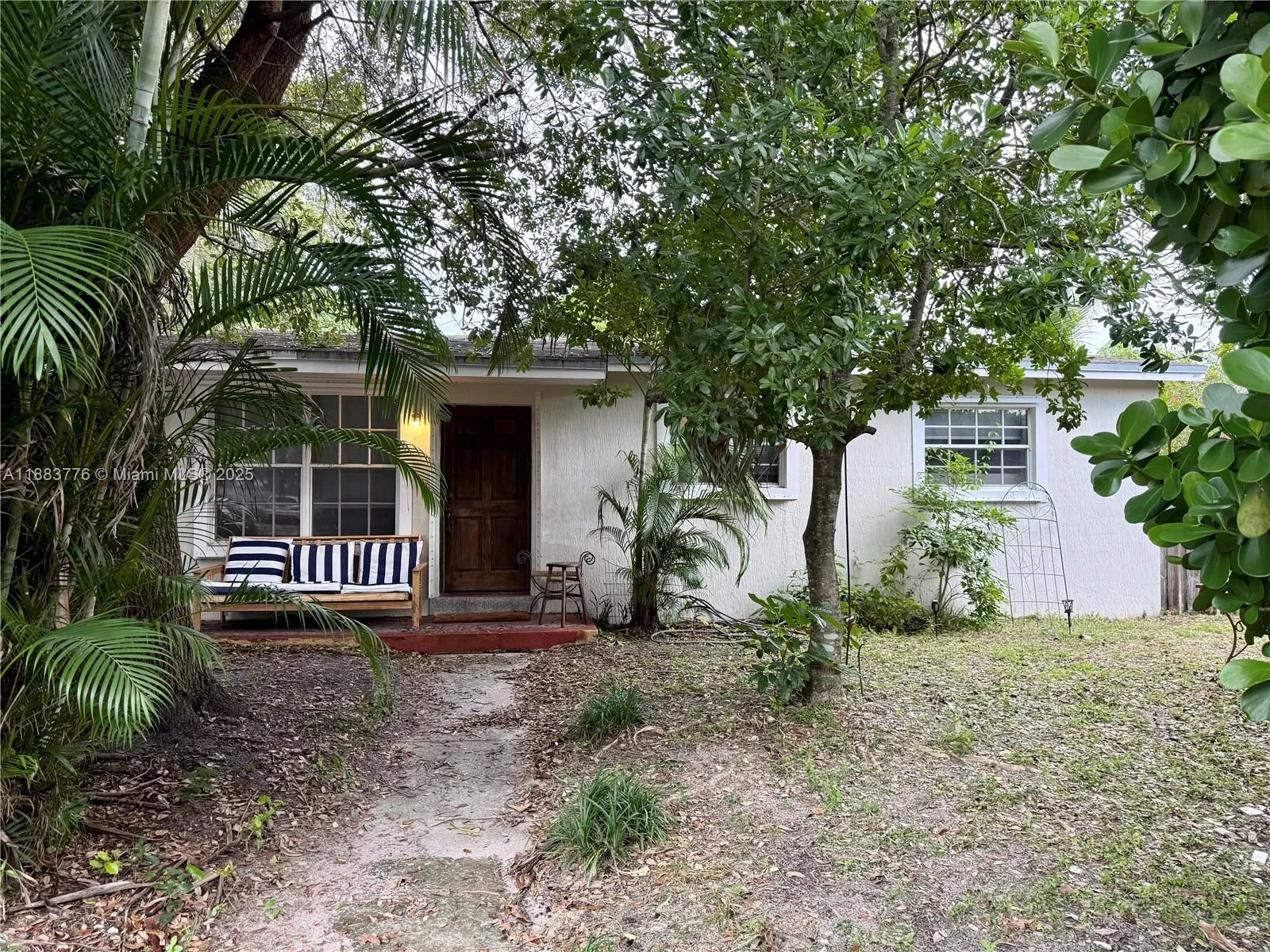 3611 SW 36th St, West Park FL 33023