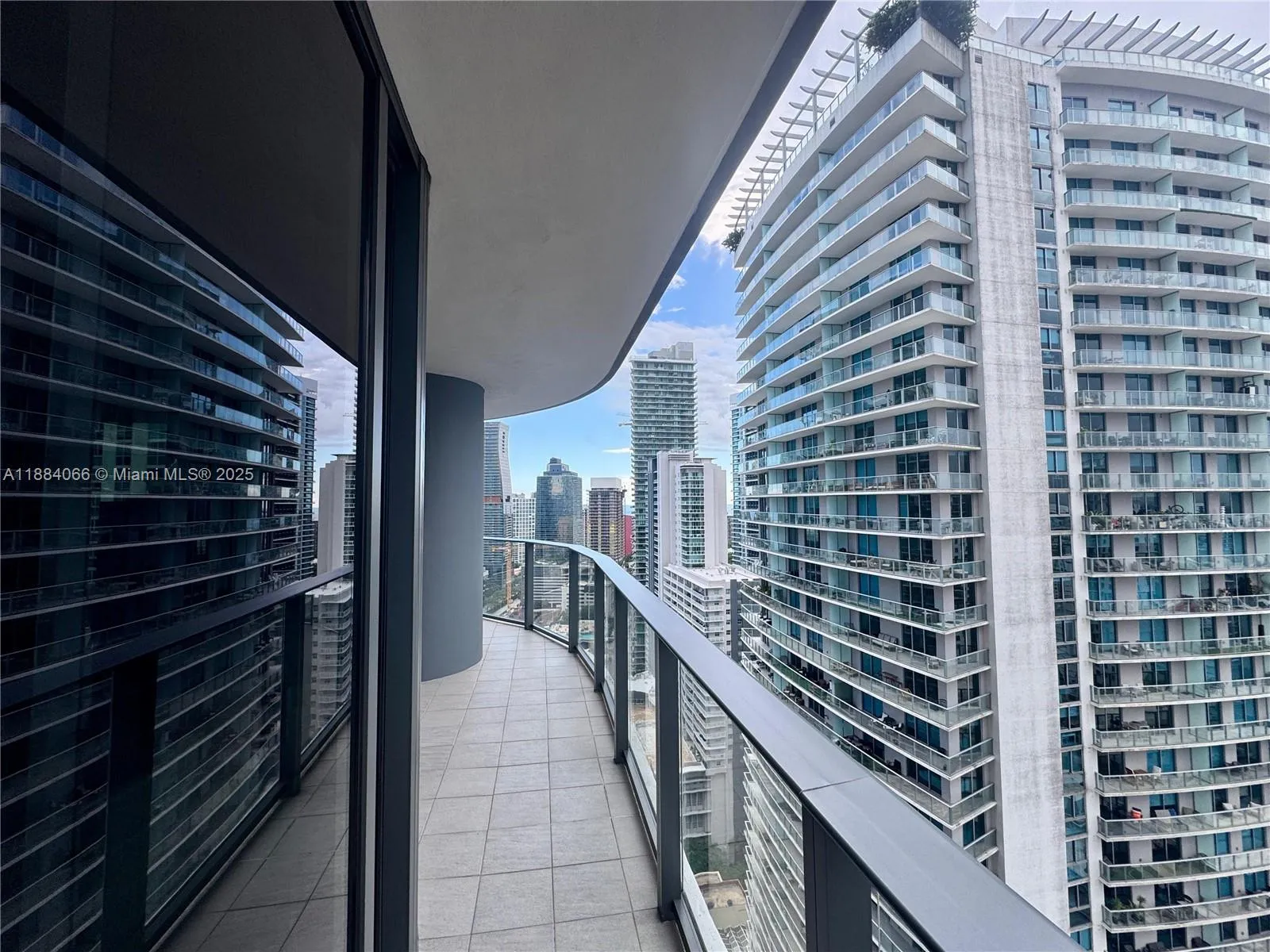 1000 Brickell Plz # 3302, Miami FL 33131