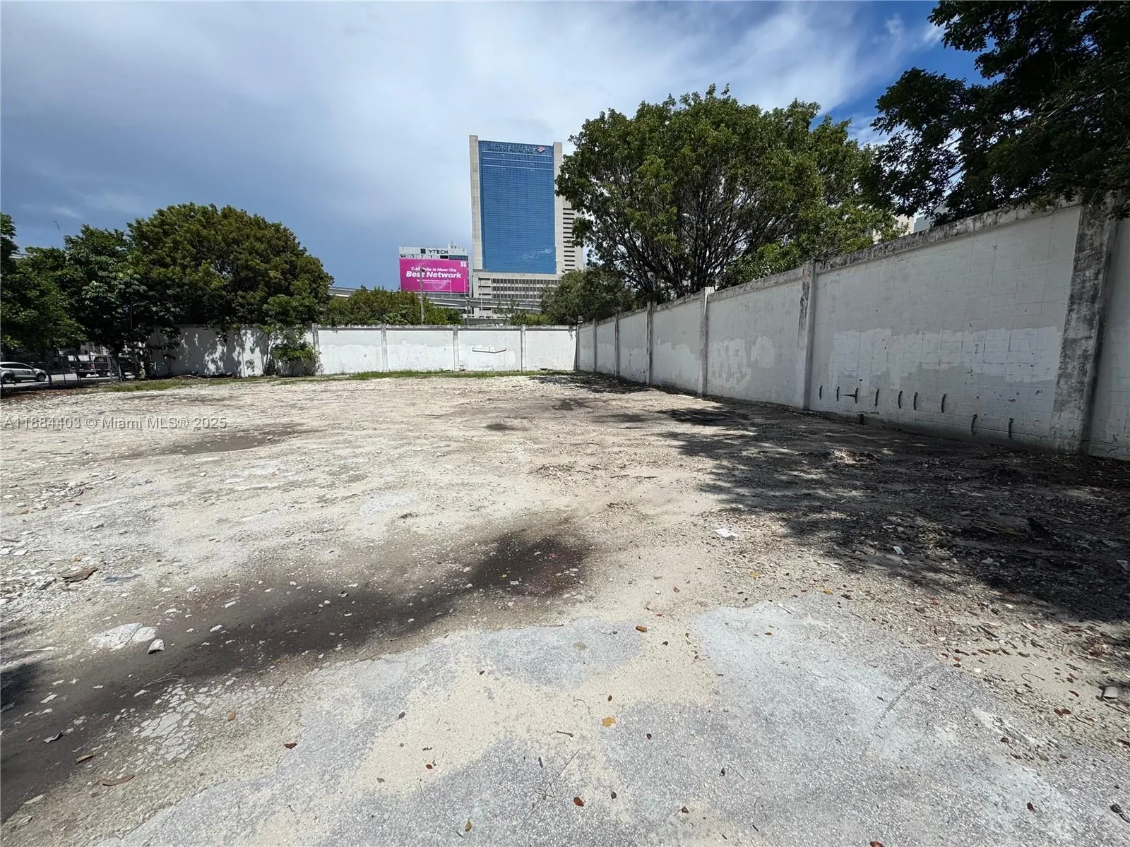 201 SE 2nd Ave, Miami FL 33131