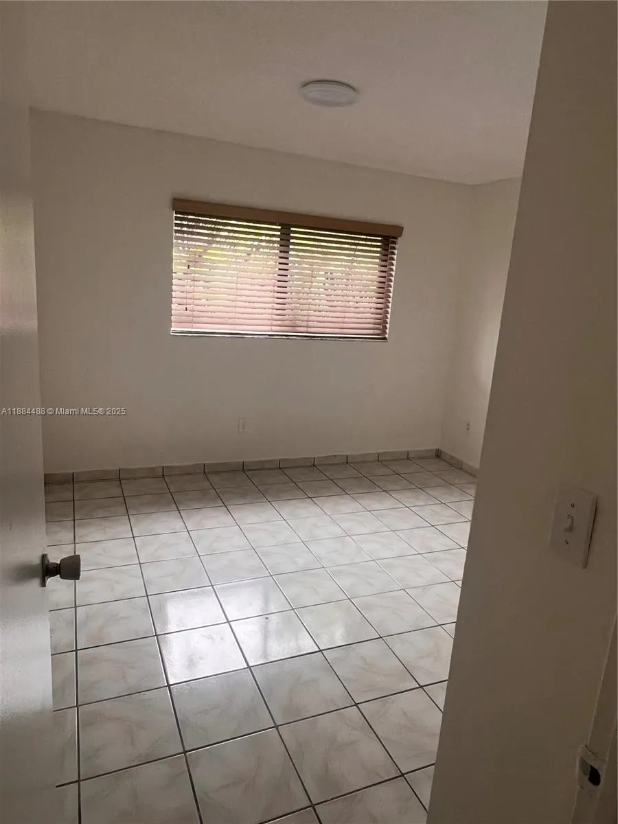 10851 SW 2nd St # K304, Sweetwater FL 33174