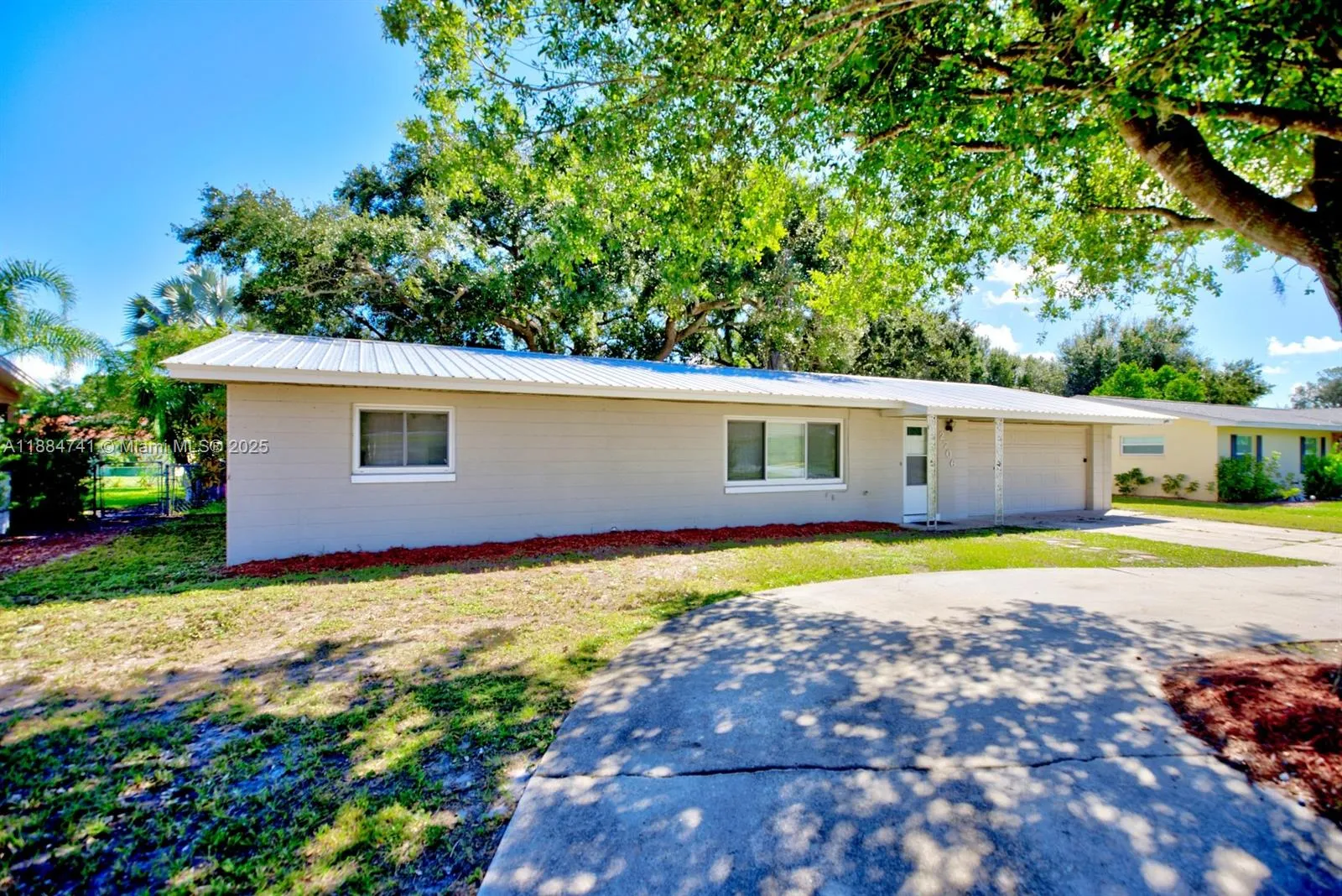 2706 Kingswood Drive, Sebring FL 33870