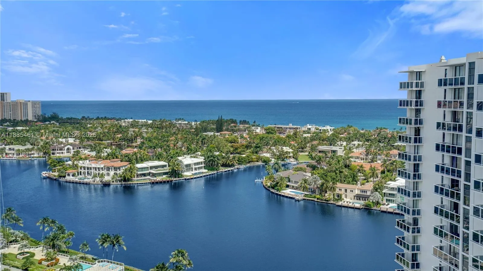 2 bedroom 2 bath for sale at 20505 E Country Club Dr # 2233, Aventura FL 33180