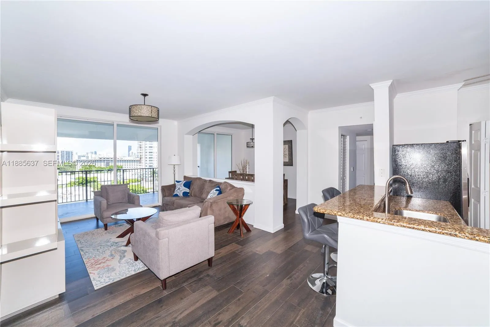3 bedroom 2 bath for sale at 17150 N Bay Rd # 2914, Sunny Isles Beach FL 33160