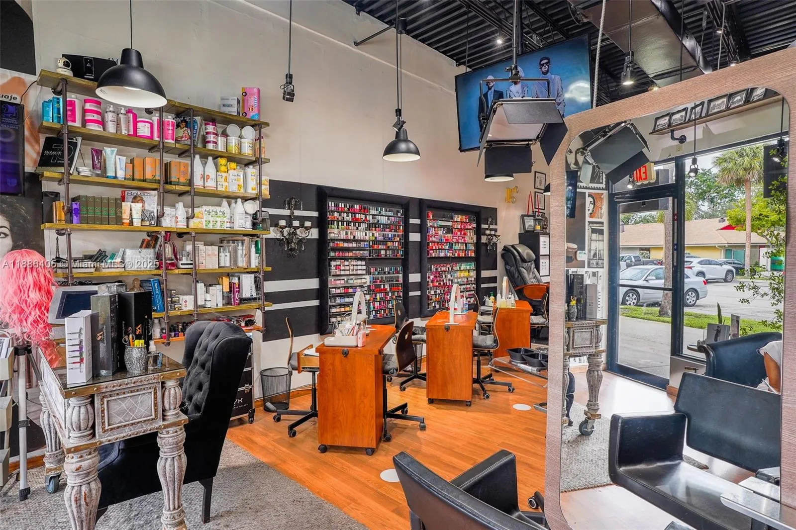 9660 PINES BVLD, Pembroke Pines FL 33024