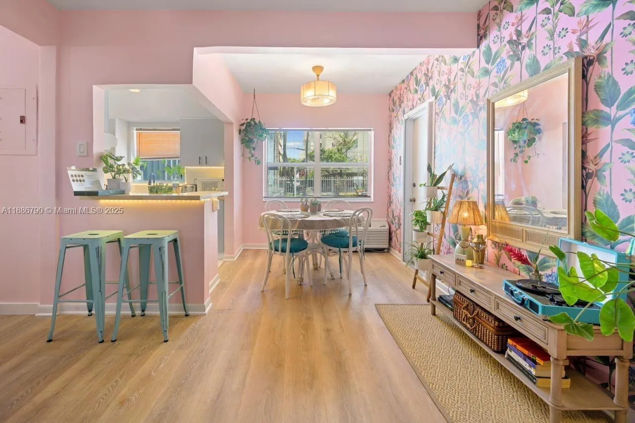 315 Van Buren St # 104B, Hollywood FL 33019