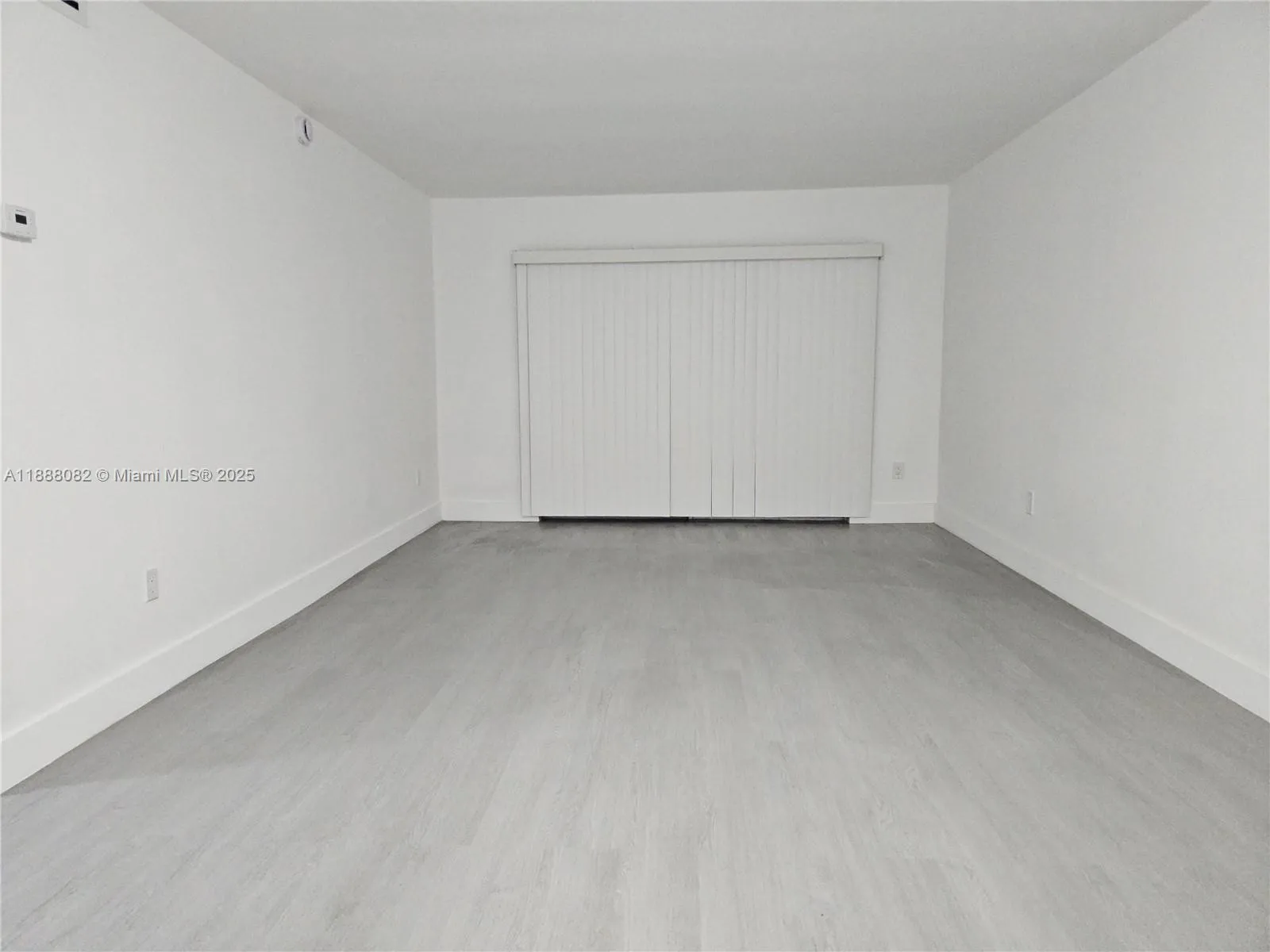 2800 NW 56th Ave # B101, Lauderhill FL 33313