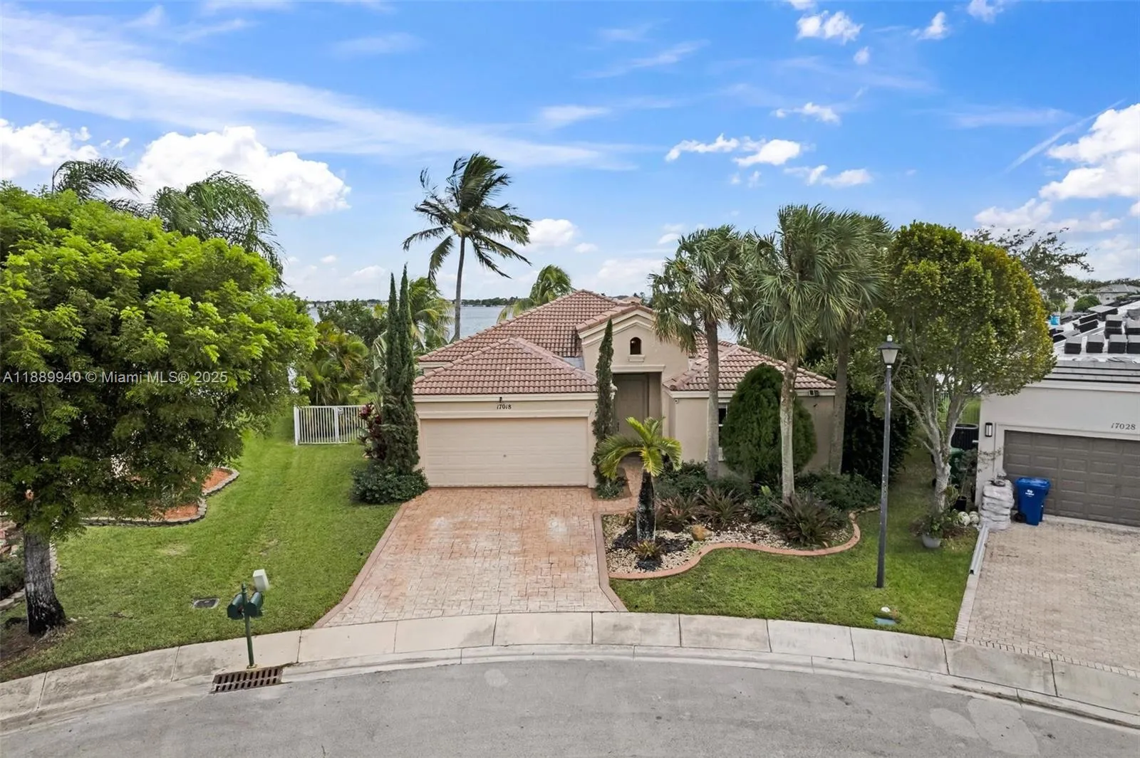 17018 SW 52nd Ct, Miramar FL 33027