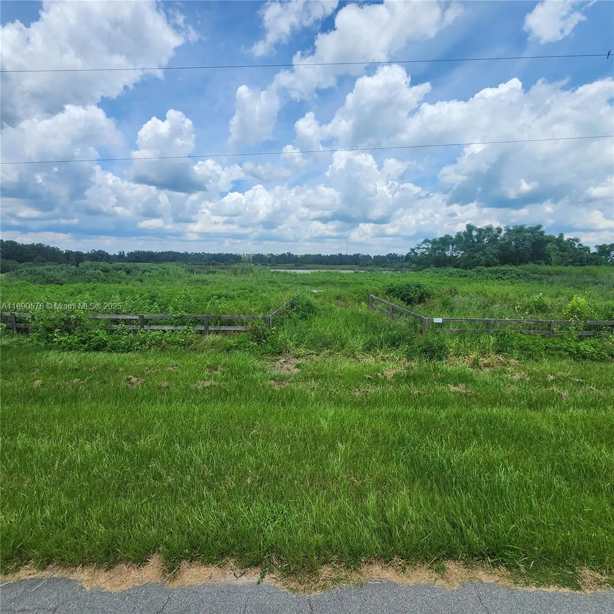 1940 Old Brewster Rd, Other City - In The State Of Florida FL 33841