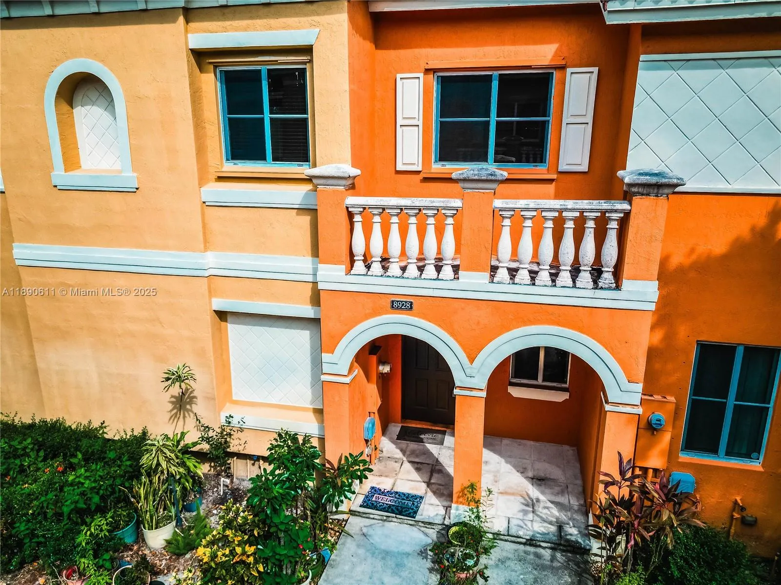 3 bedroom 2 bath for sale at 8928 SW 18th St, Miramar FL 33025