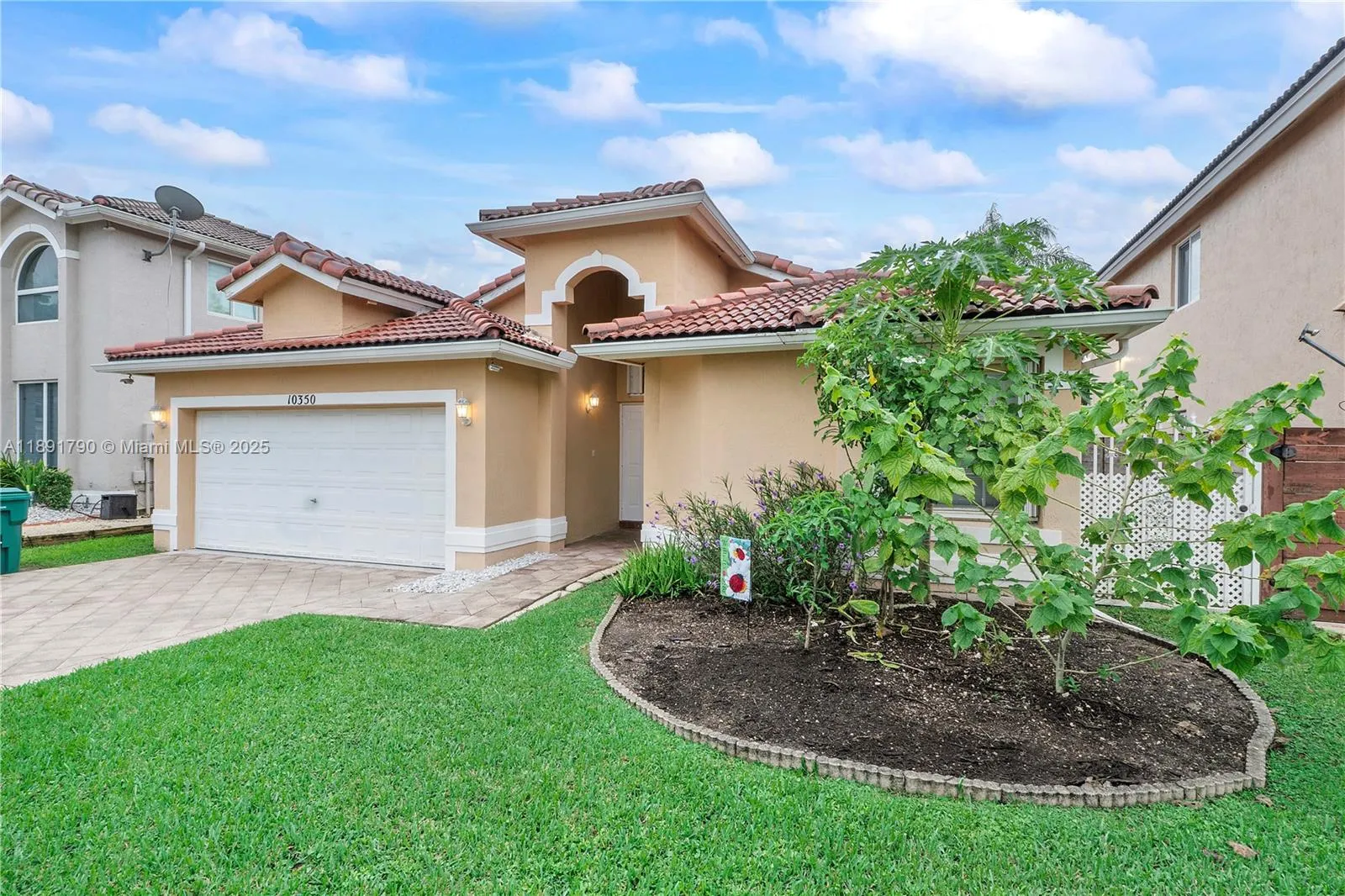 10350 SW 166th Ct, Miami FL 33196
