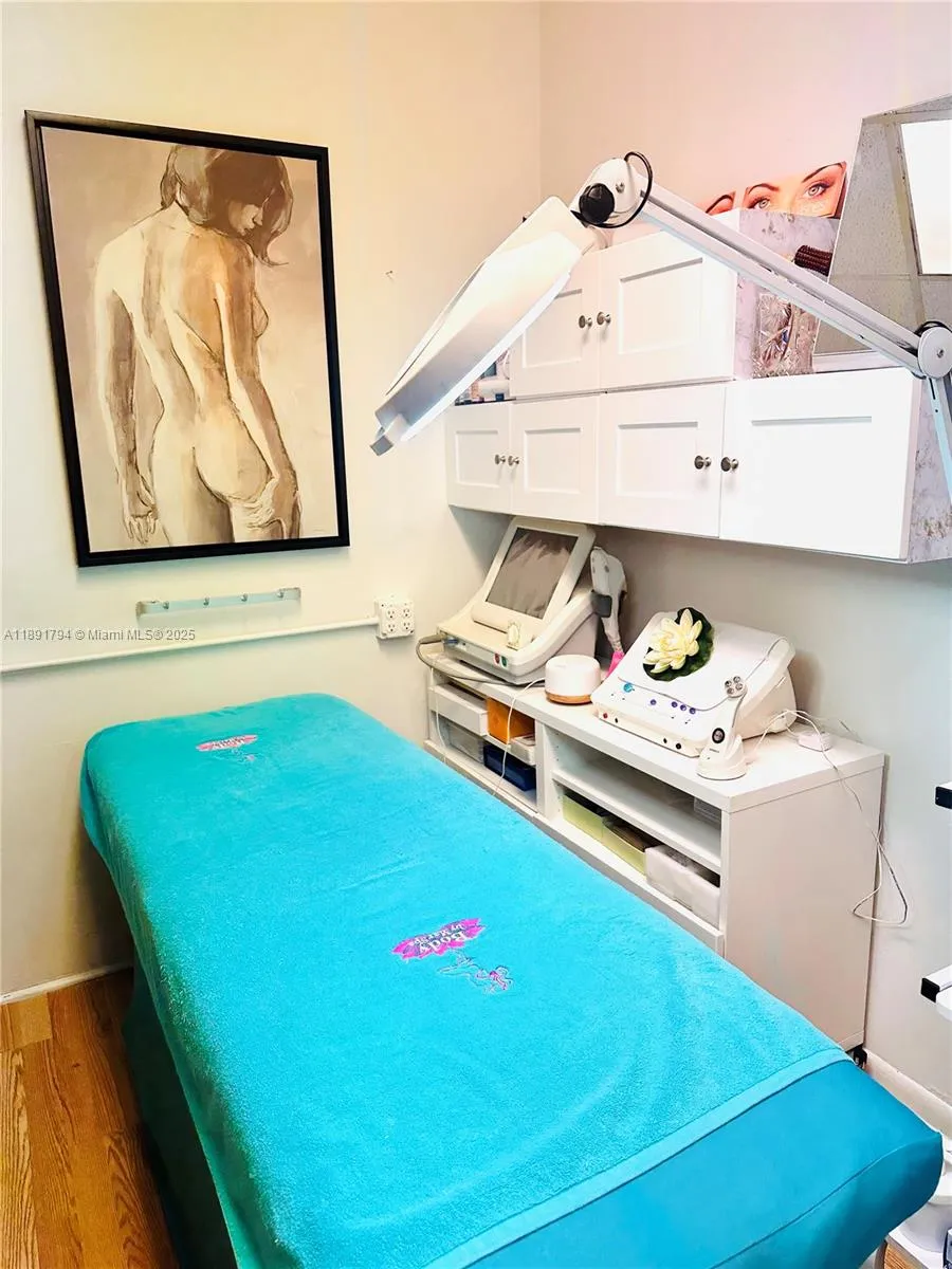 for sale at Sample Road, Coral Springs FL 33065