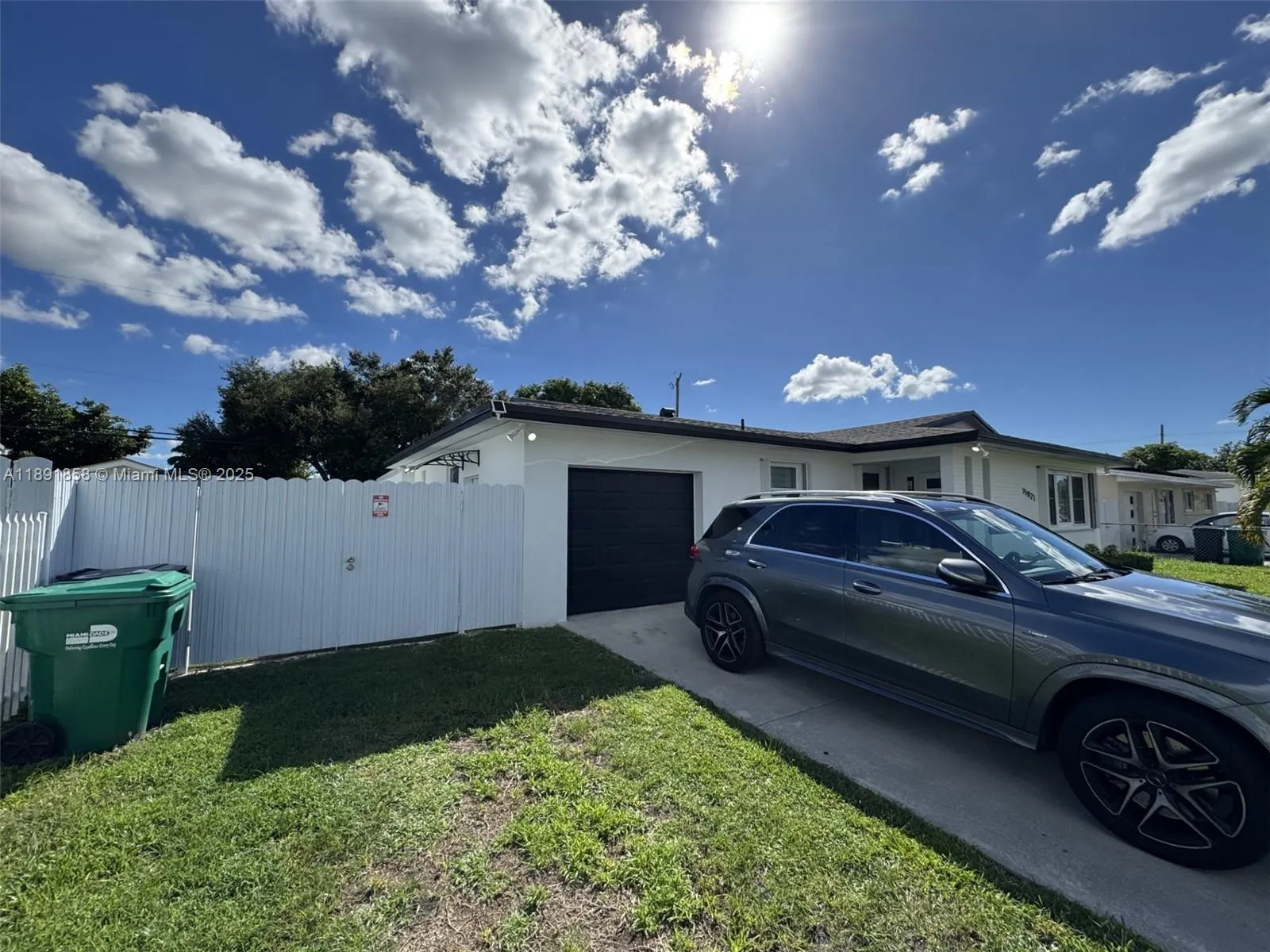 15021 Pierce St, Miami FL 33176