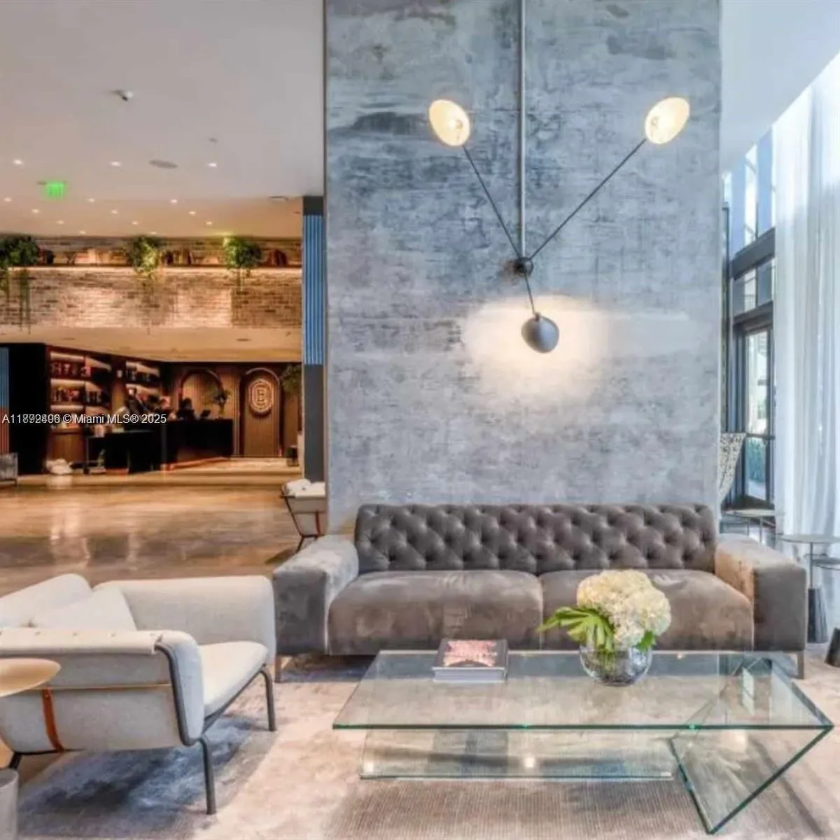 398 NE 5th St, Miami FL 33132