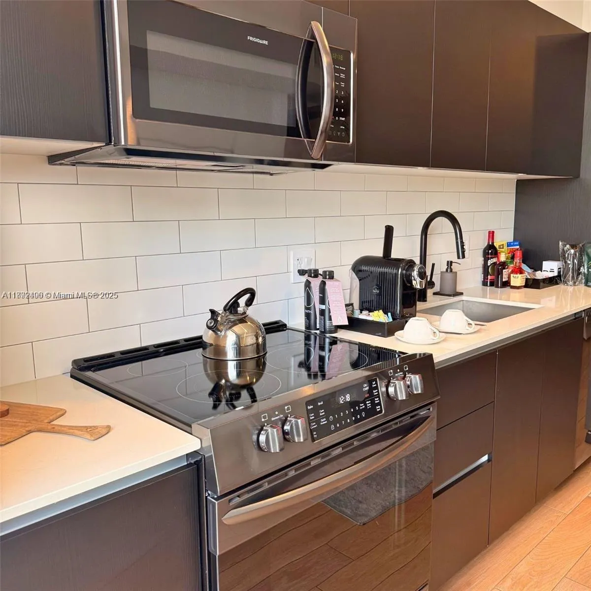 398 NE 5th St, Miami FL 33132