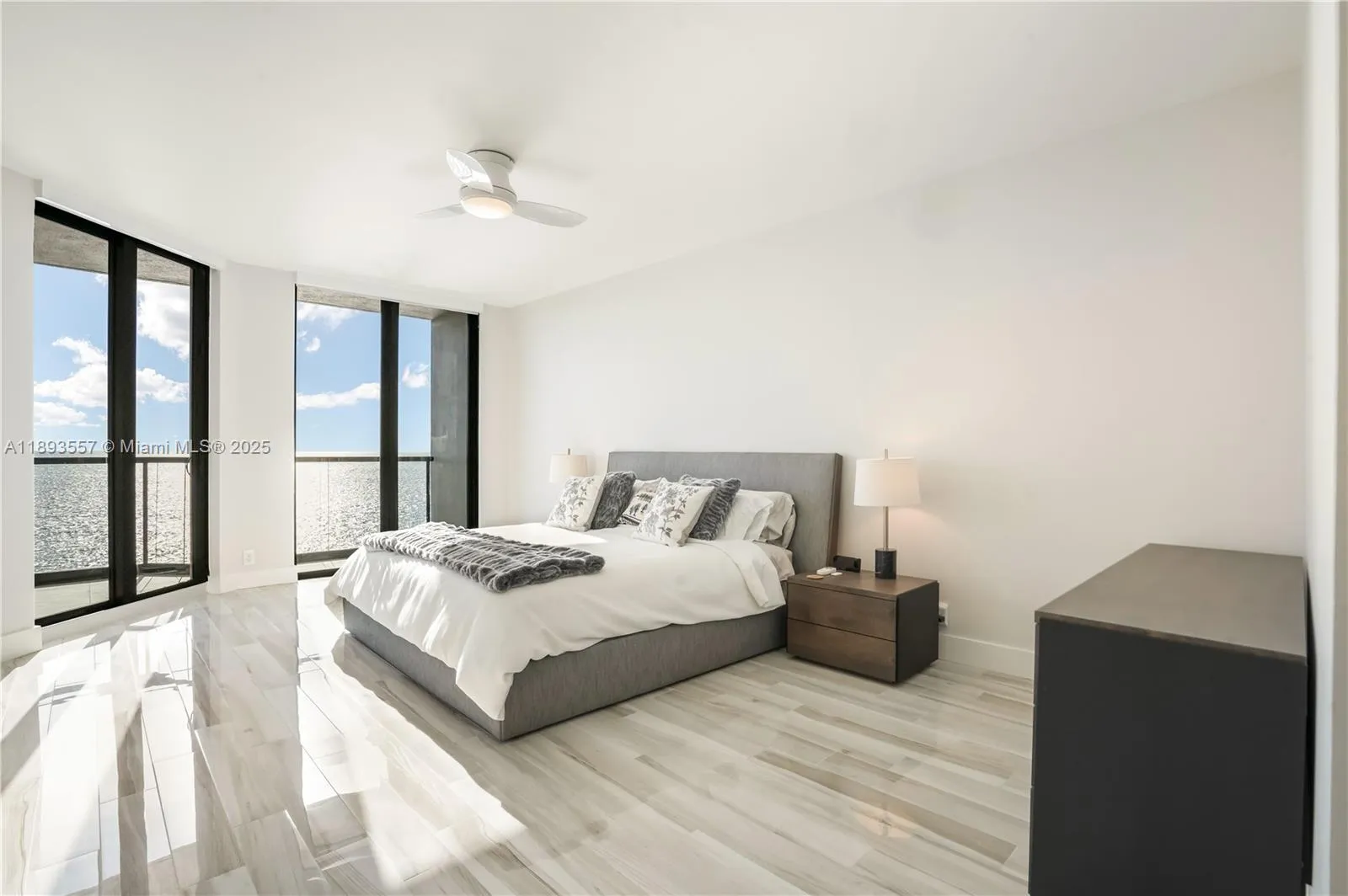 1300 S Ocean Blvd, Pompano Beach FL 33062