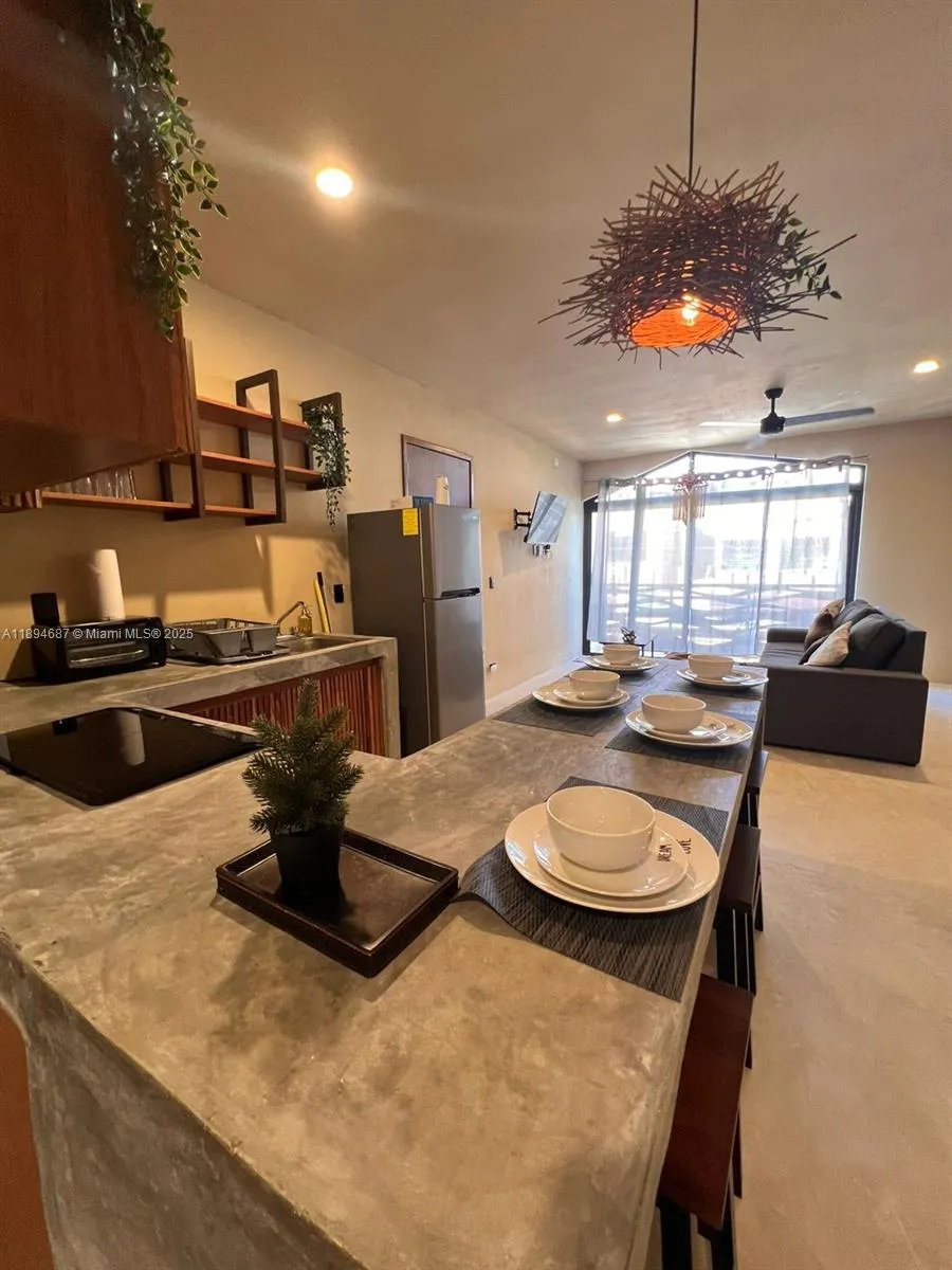 The Wave Lote 018 Calle 70, FL