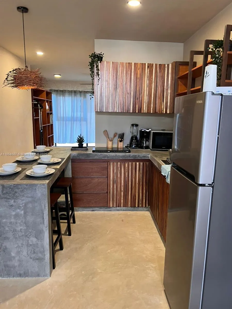 The Wave Lote 018 Calle 70, FL