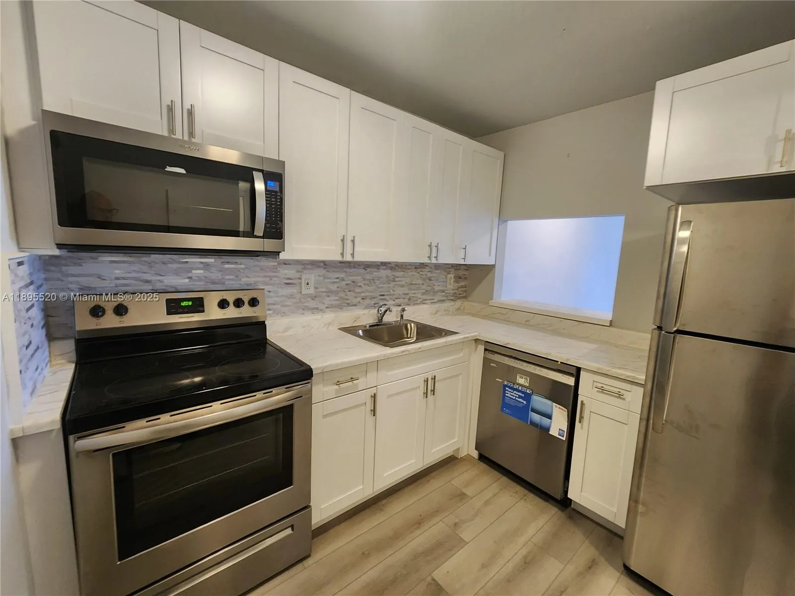 11309 SW 200th St # C, Miami FL 33157