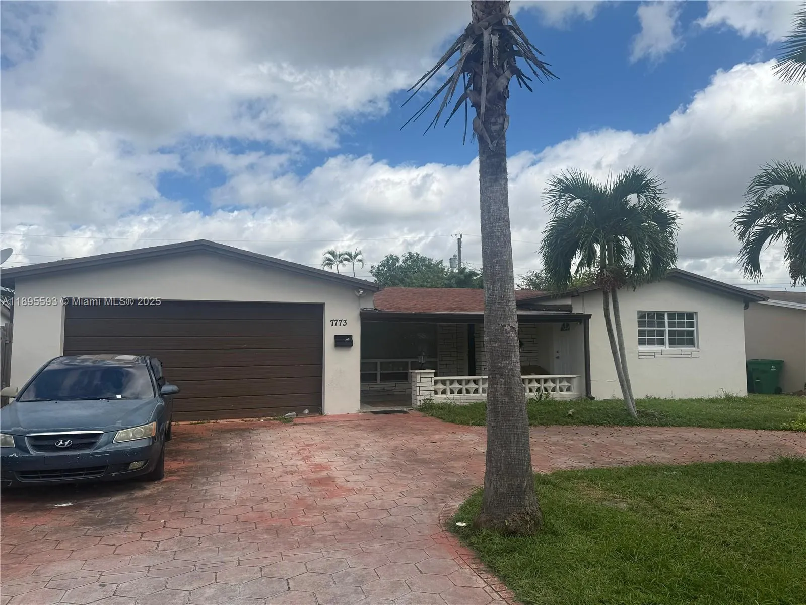 3 bedroom 2 bath for sale at 7773 Biltmore Blvd, Miramar FL 33023