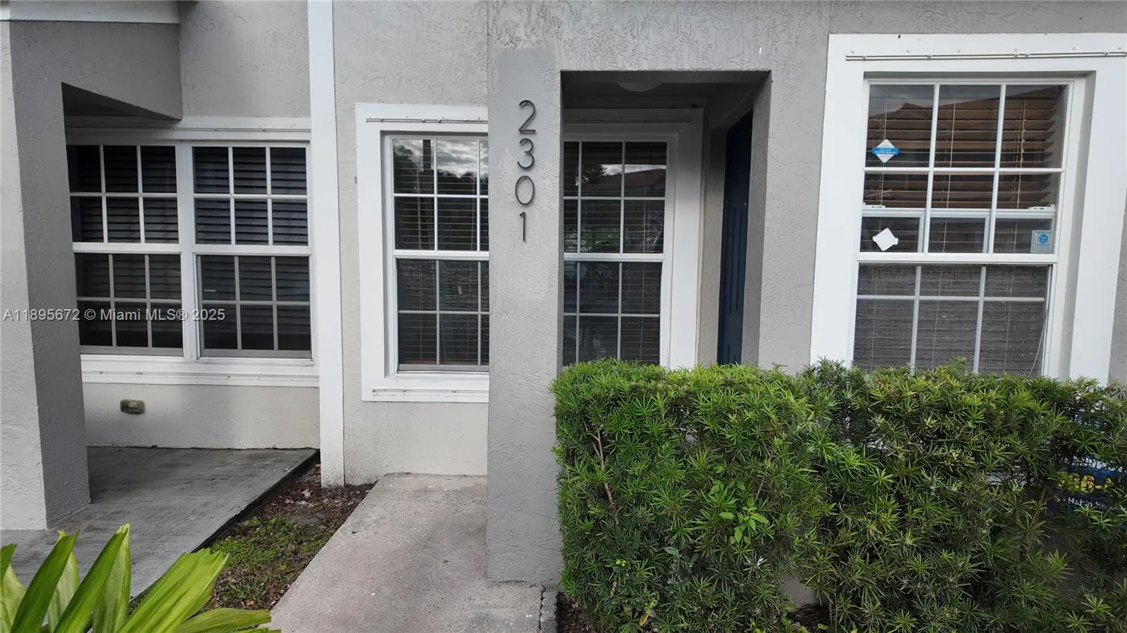 2301 SW 83rd Ave, Miramar FL 33025