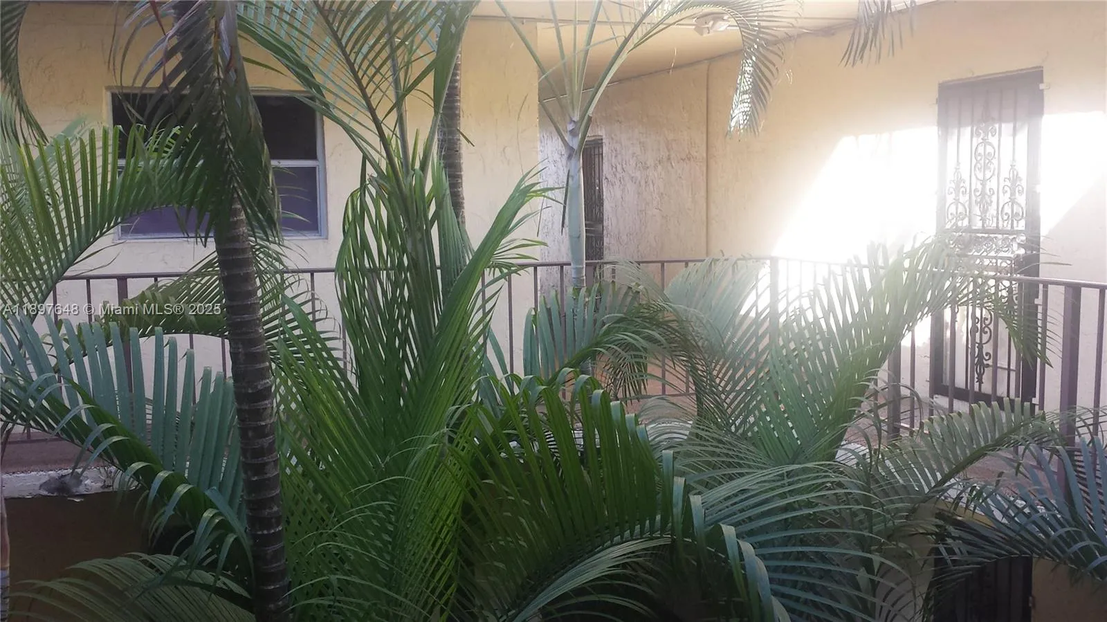 2 bedroom 1 bath for sale at 11905 NE 2nd Ave # C308, North Miami FL 33161