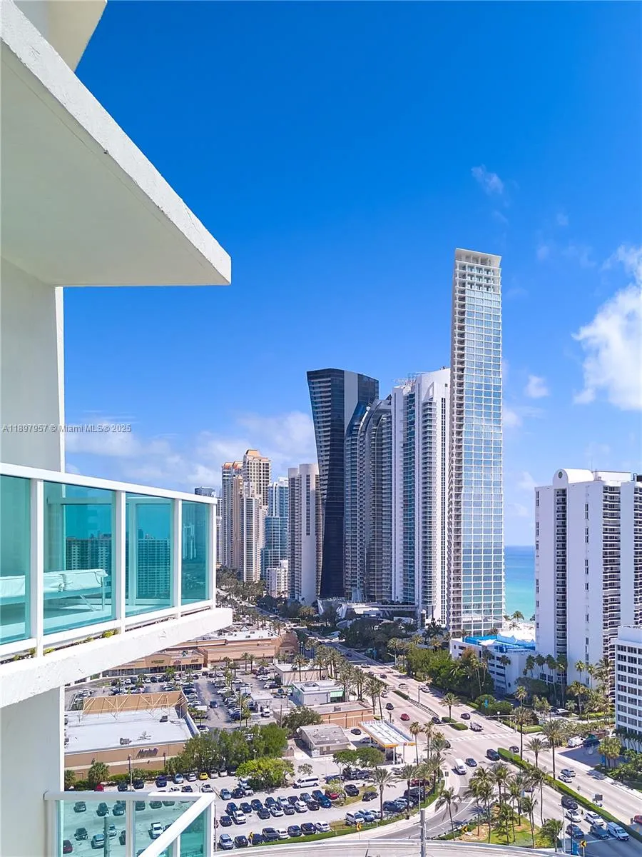 150 Sunny Isles Blvd, Sunny Isles Beach FL 33160