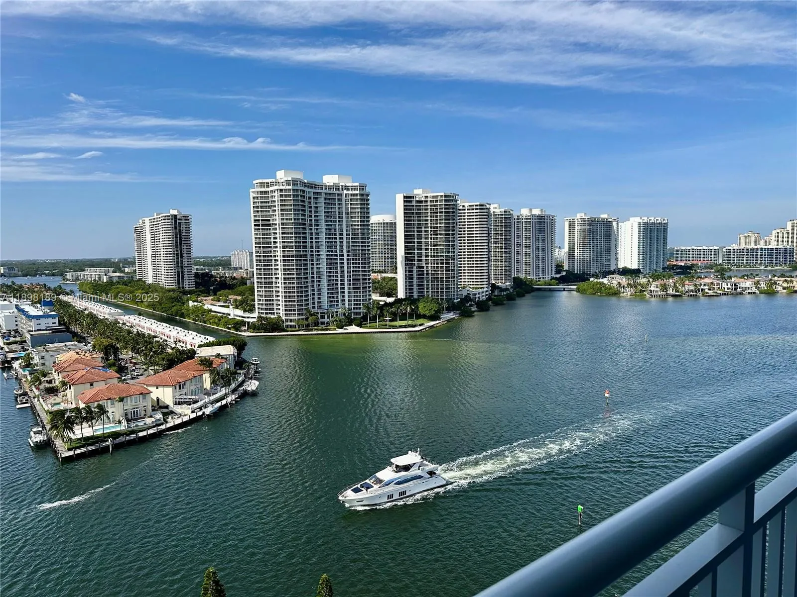 2 bedroom 2 bath for sale at 301 174th St # 2020, Sunny Isles Beach FL 33160