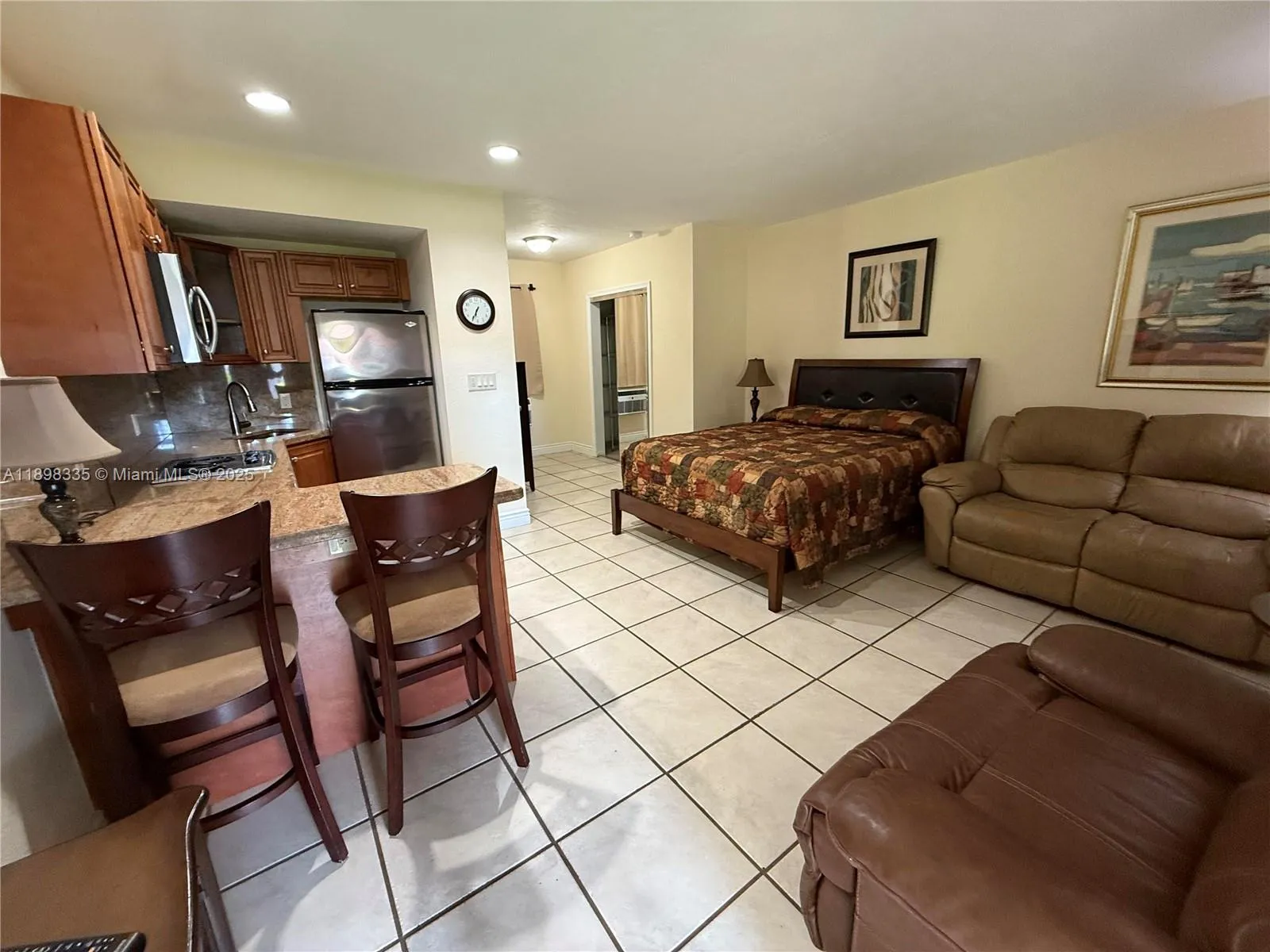 811 NE 10th St # 5, Hallandale Beach FL 33009