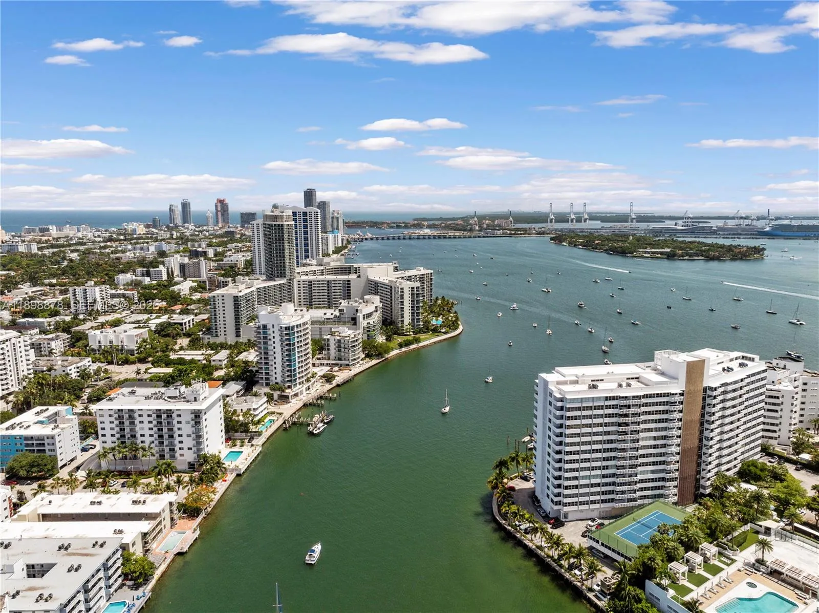 2 bedroom 2 bath for sale at 1673 Bay Rd # 405, Miami Beach FL 33139