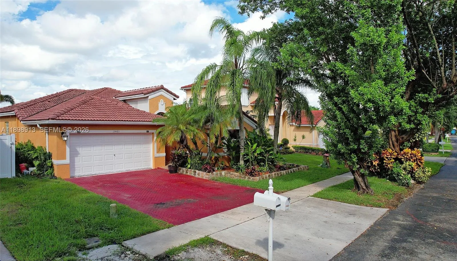 13463 SW 27th St, Miramar FL 33027
