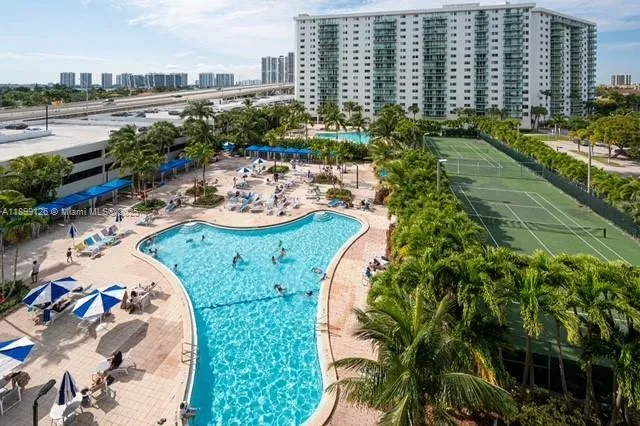 1 bedroom 1 bath for sale at 19370 Collins Ave # 608, Sunny Isles Beach FL 33160