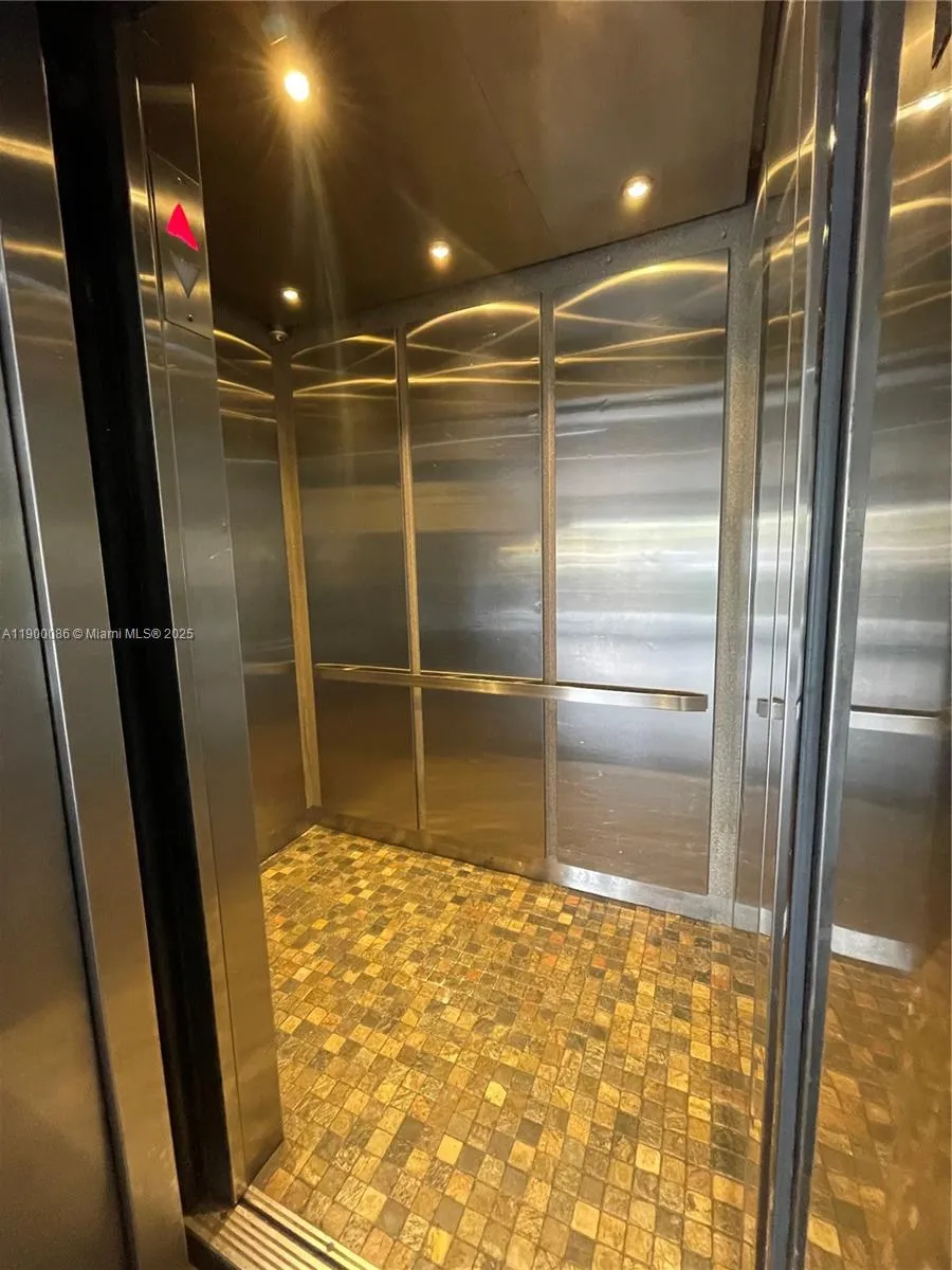 1300 Lincoln Rd # C403, Miami Beach FL 33139