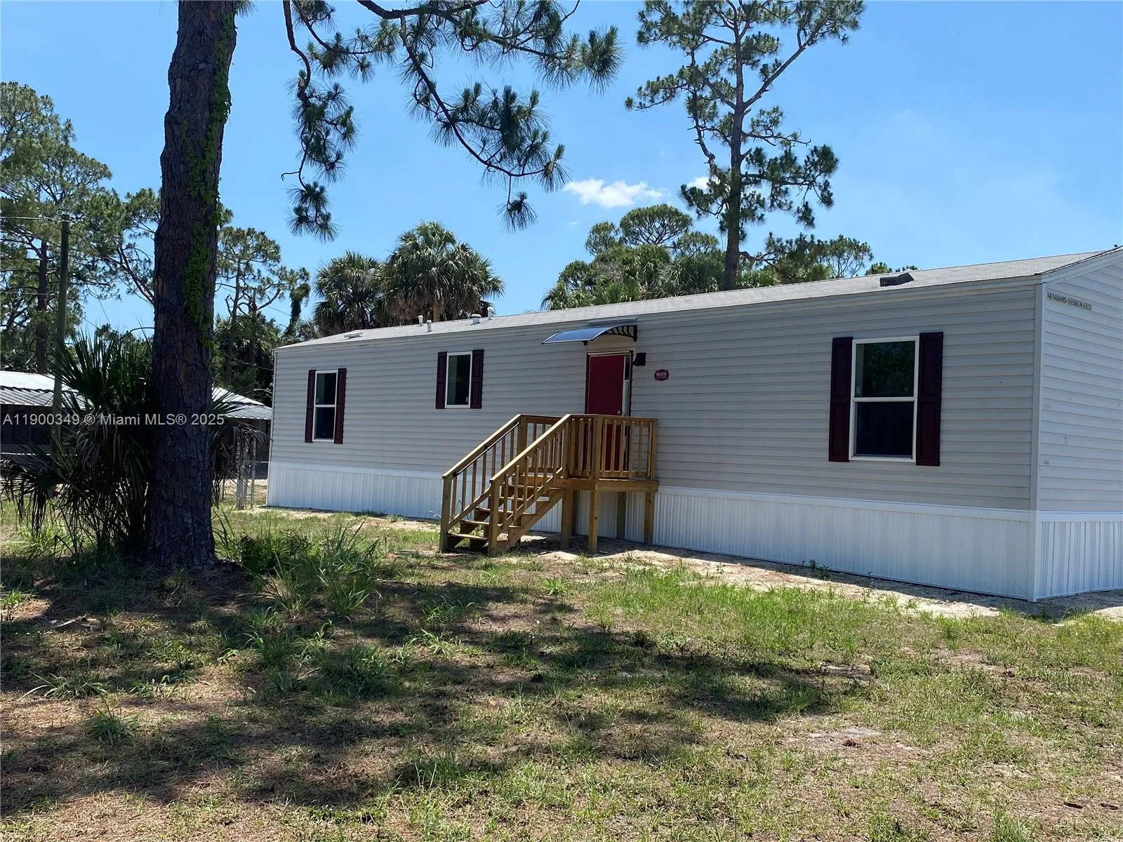 3 bedroom 2 bath for sale at 8018 Grady Dr, Fort Myers FL 33917