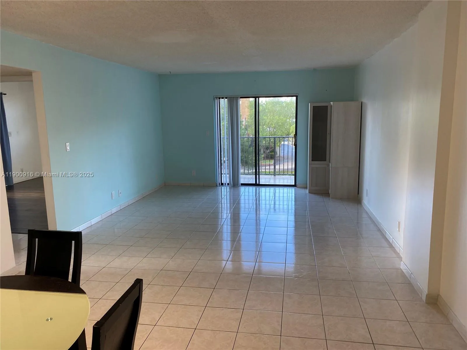 1900 Diana Dr # 3D, Hallandale Beach FL 33009
