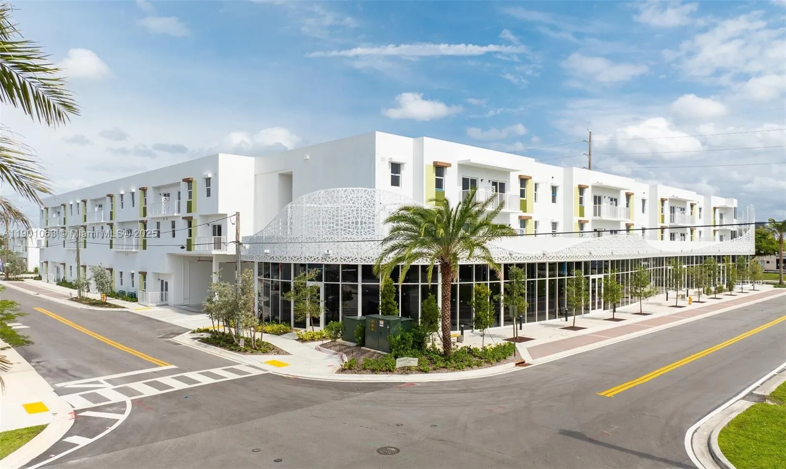 504 NW 1st Ave # 6, Hallandale Beach FL 33009