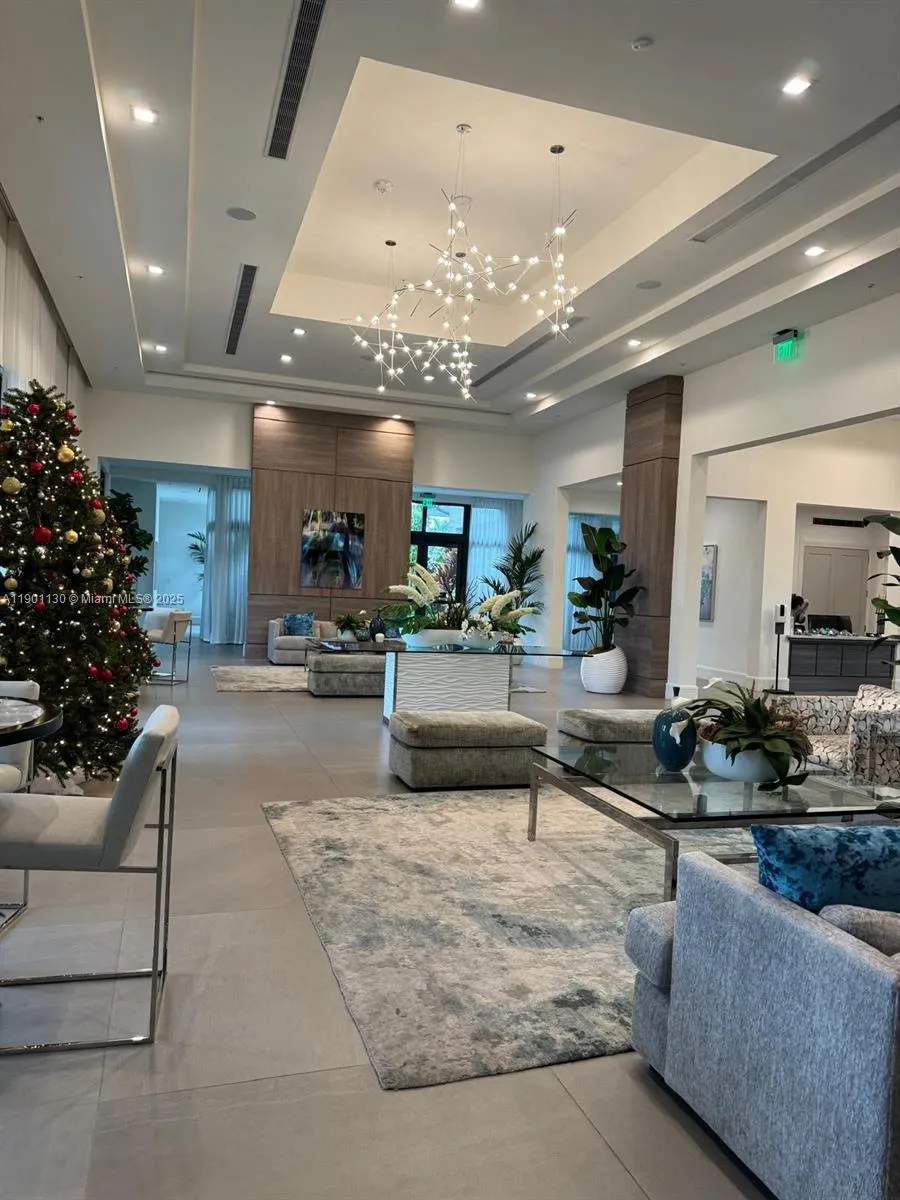 1 bedroom 1 bath for sale at 8301 NW 41st St # 403, Doral FL 33166