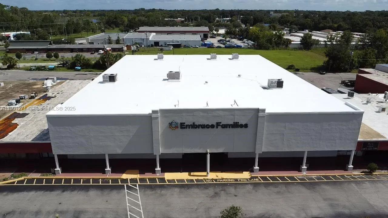 for sale at 2921 S ORLANDO DR, Sanford FL 32773-4105