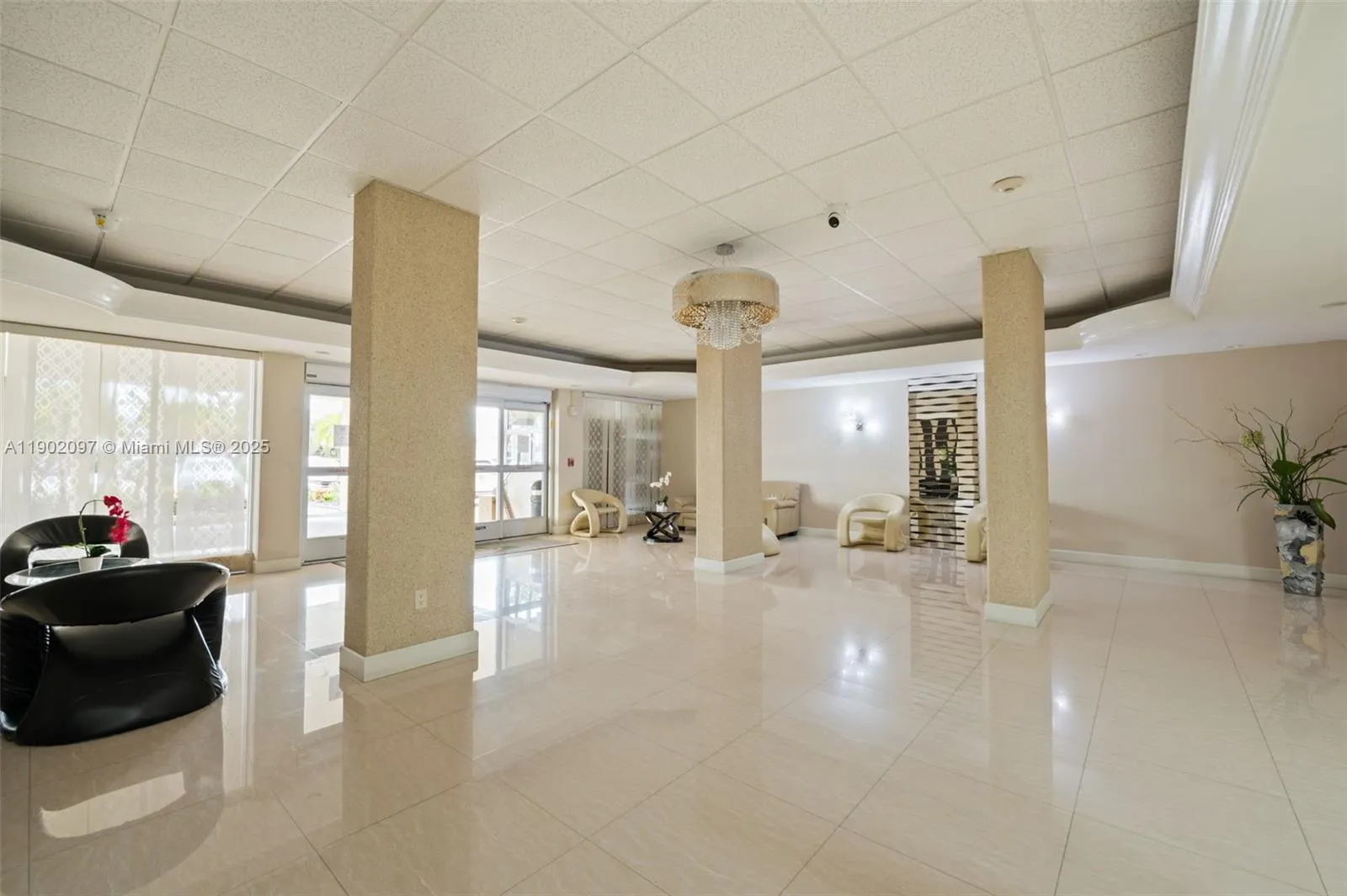 1833 S Ocean Dr # 809, Hallandale Beach FL 33009