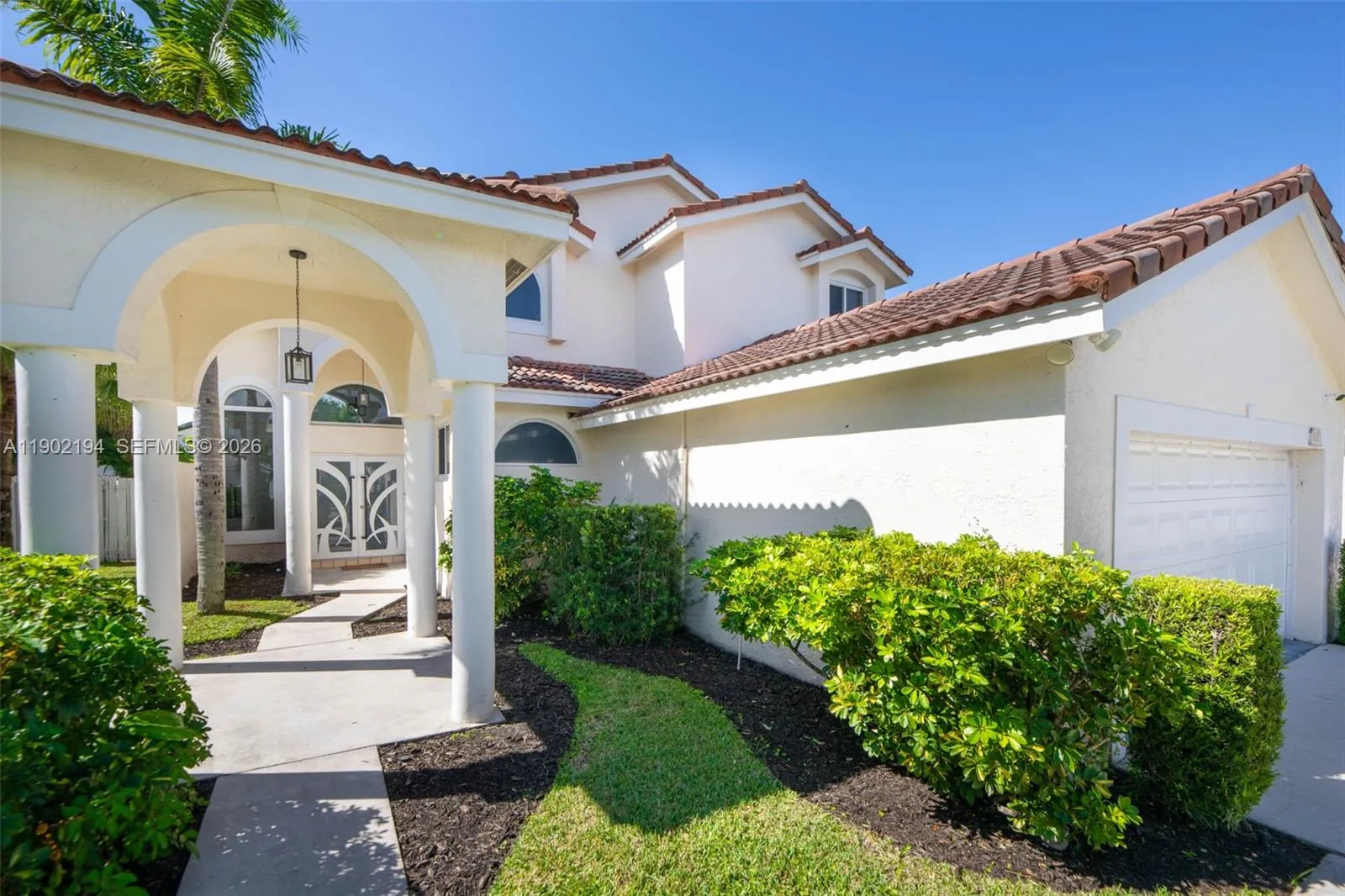 4 bedroom 3 bath for sale at 862 SW 176th Ave, Pembroke Pines FL 33029