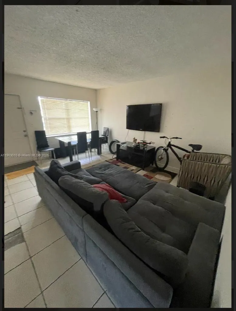 2 bedroom 1 bath for sale at 651 NW 42nd Ct # 116, Deerfield Beach FL 33064