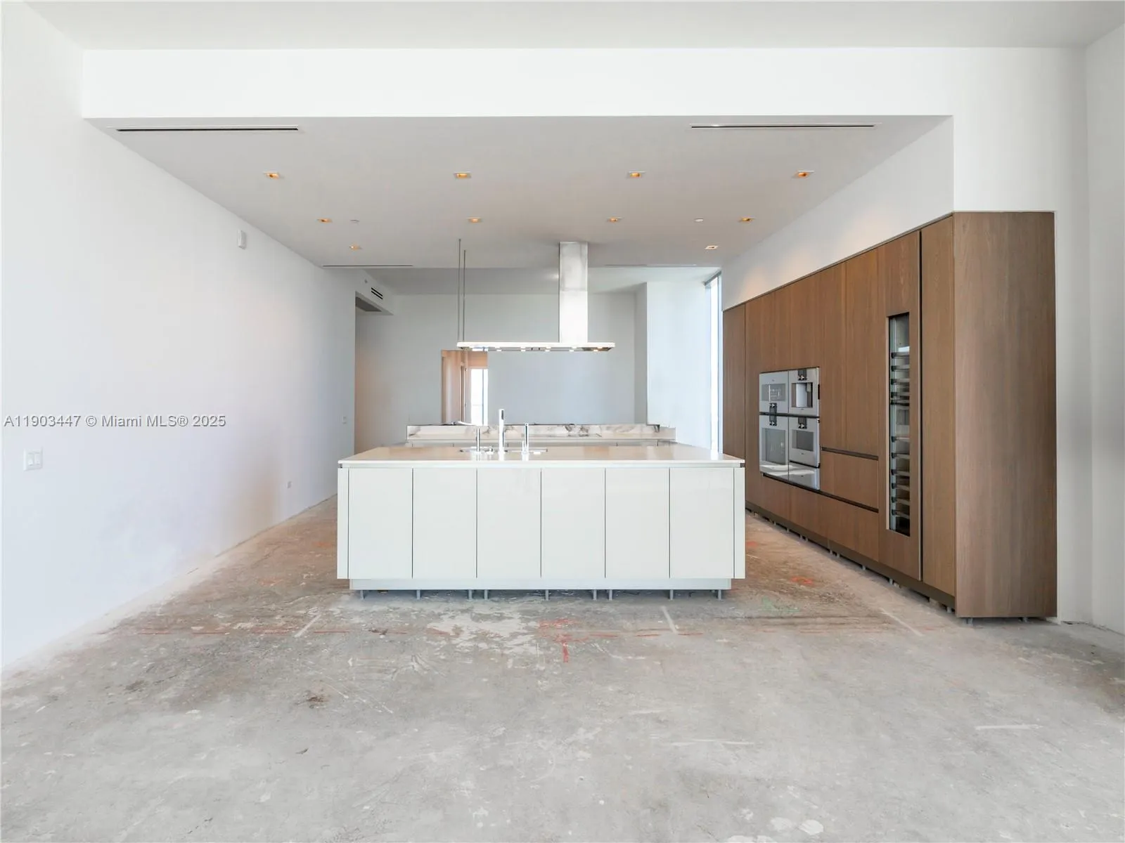 18501 Collins Av # 1501, Sunny Isles Beach FL 33160