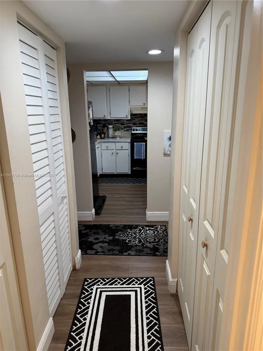 3121 NW 47th Ter # 412, Lauderdale Lakes FL 33319