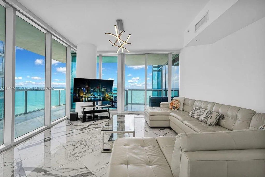 3 bedroom 3 bath for sale at 17121 Collins Ave # 1808, Sunny Isles Beach FL 33160